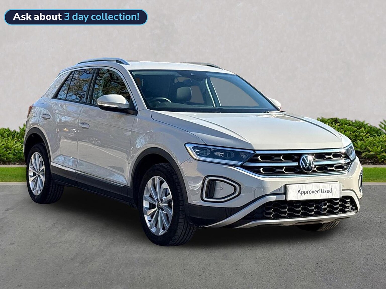 Main listing image - Volkswagen T-Roc