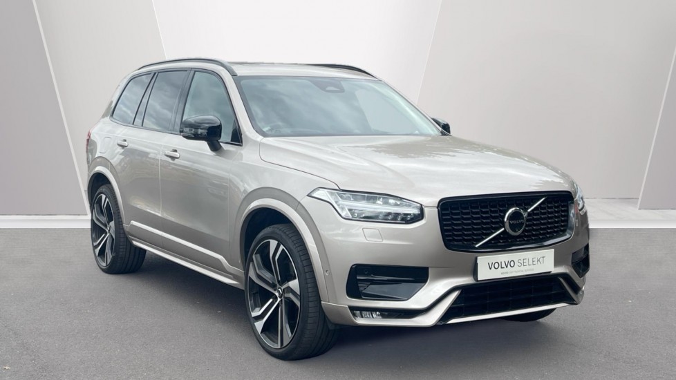 Main listing image - Volvo XC90