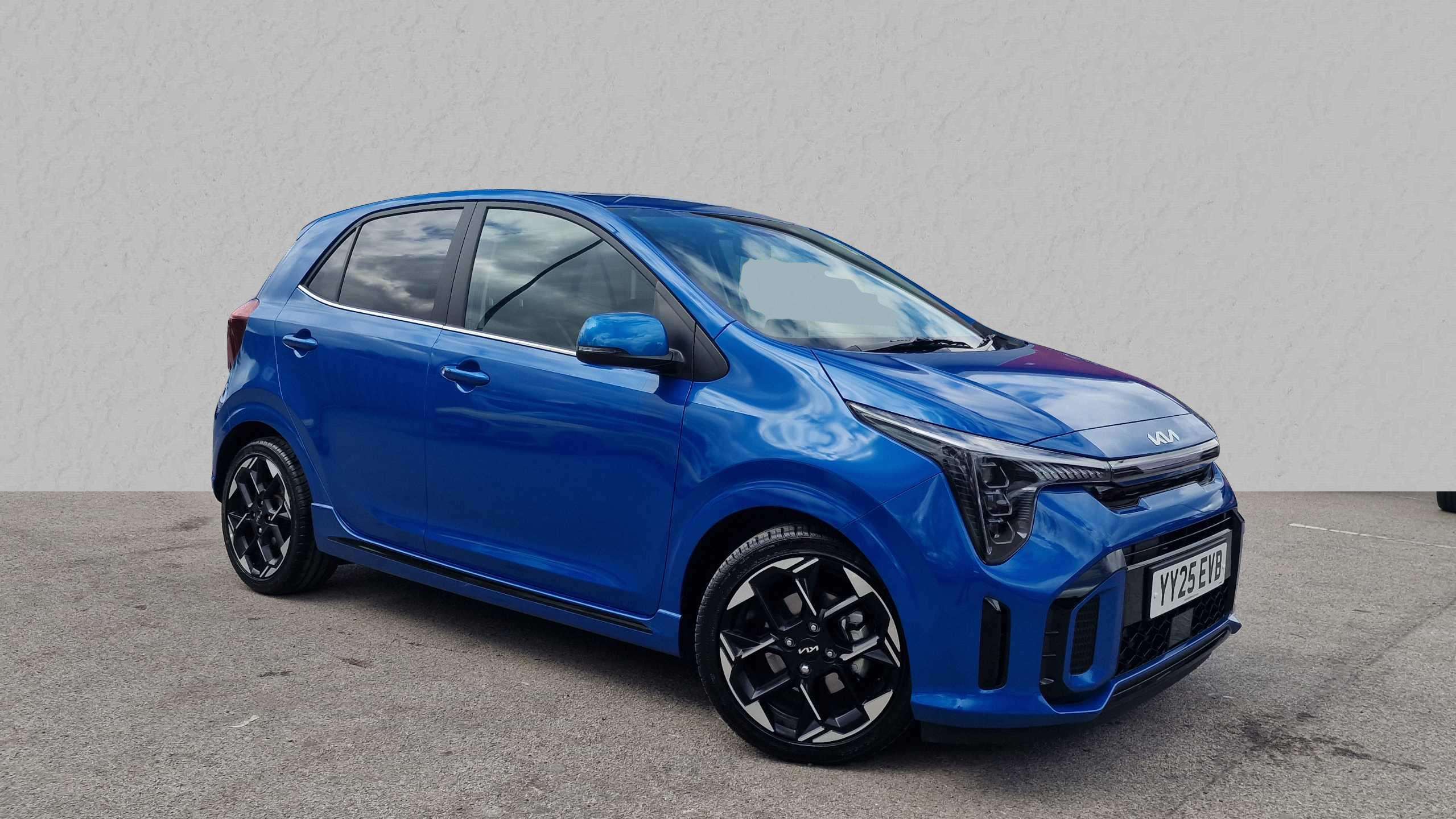 Main listing image - Kia Picanto