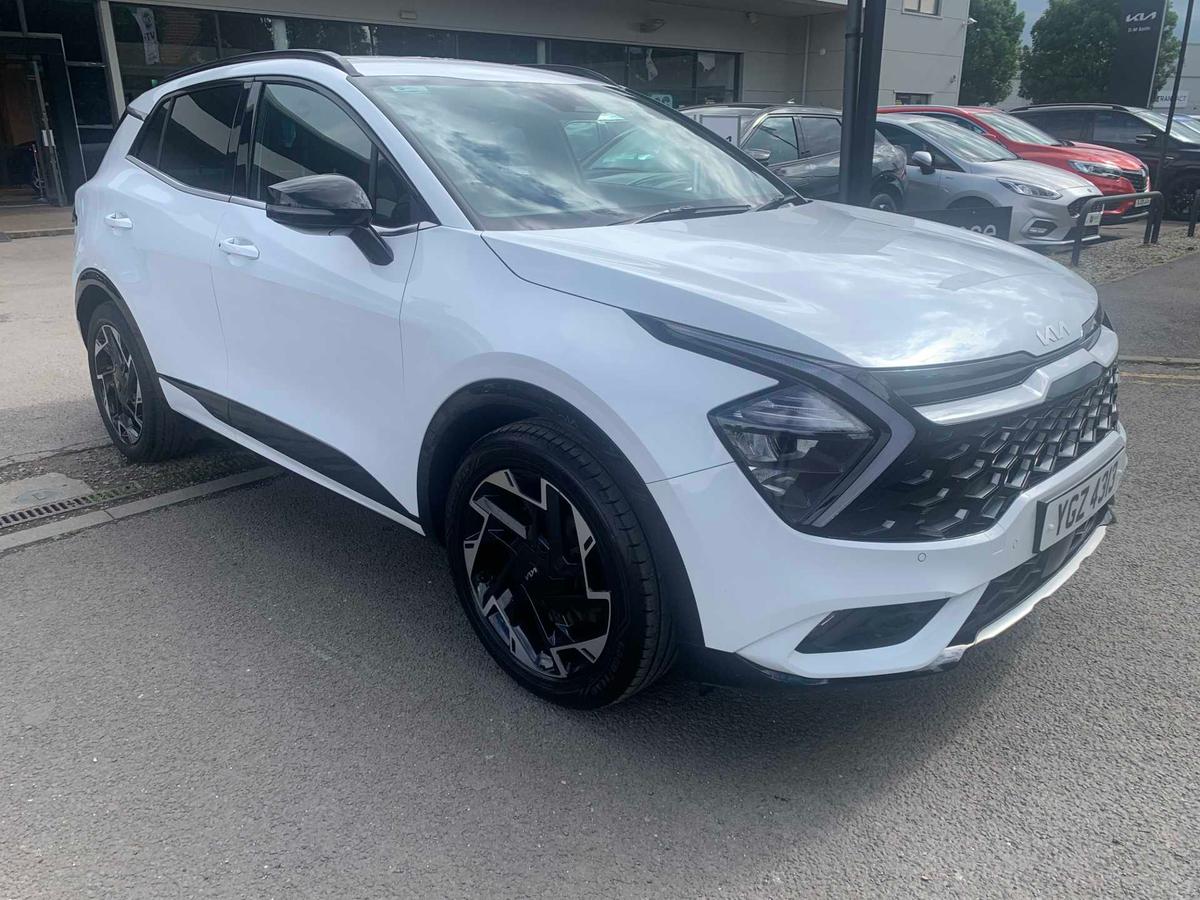 Main listing image - Kia Sportage