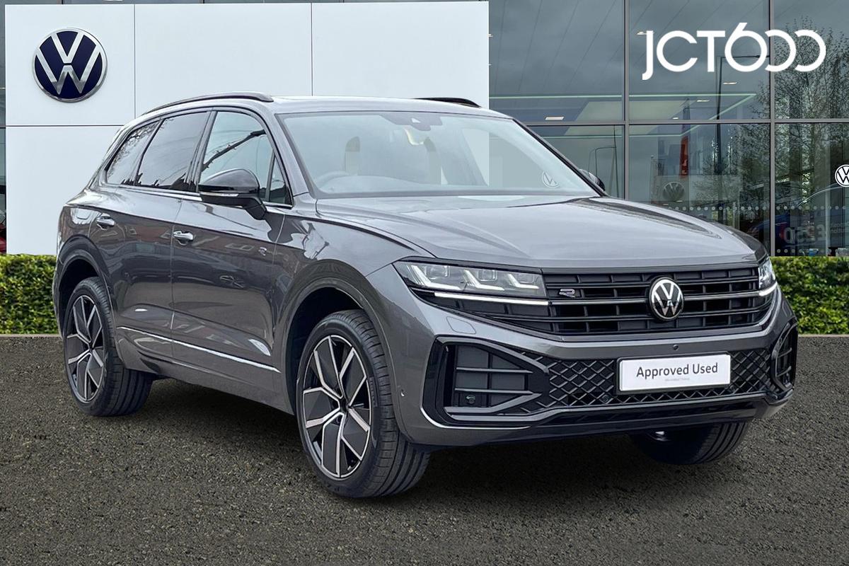 Main listing image - Volkswagen Touareg