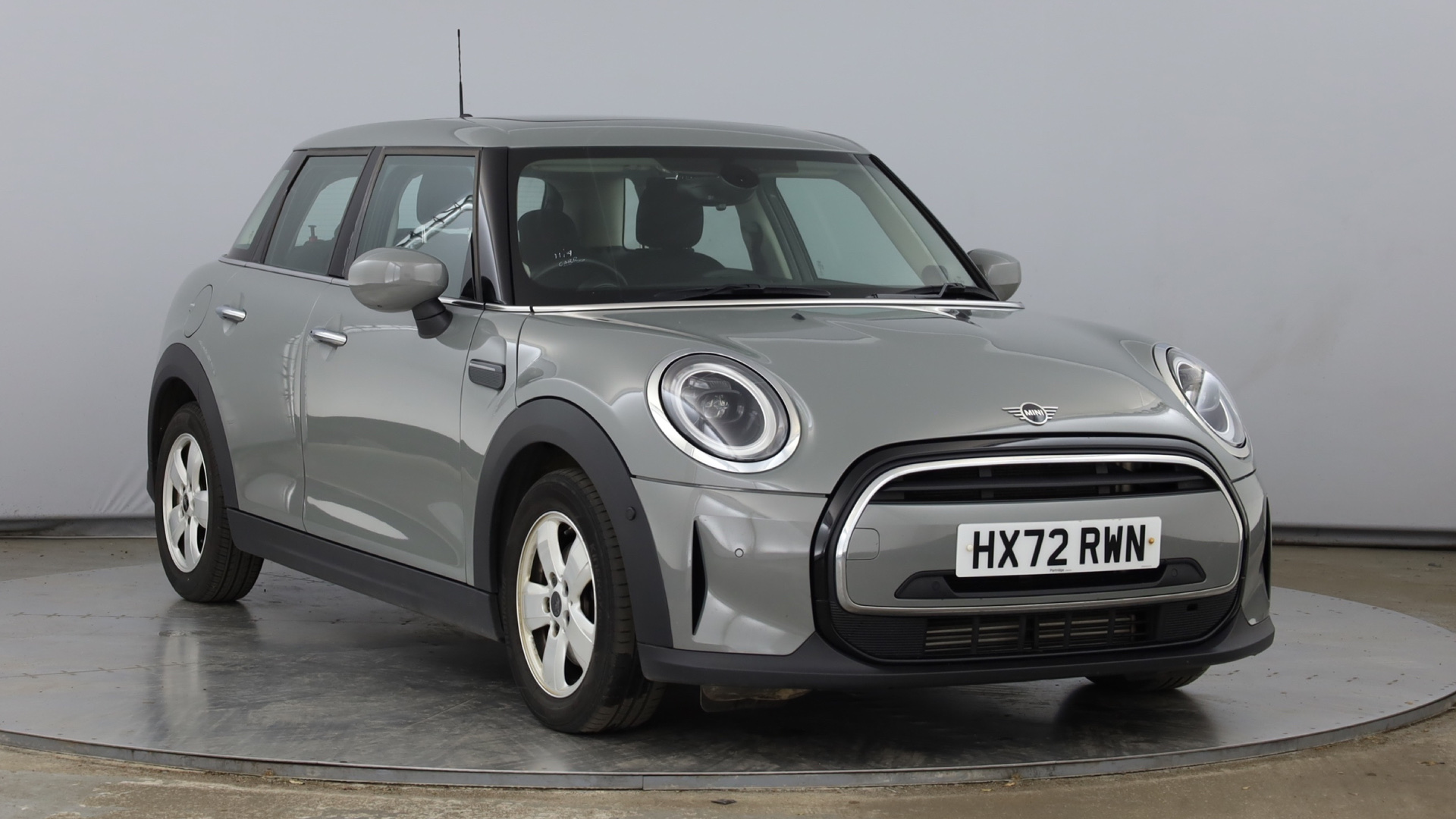Main listing image - MINI Hatchback 5dr