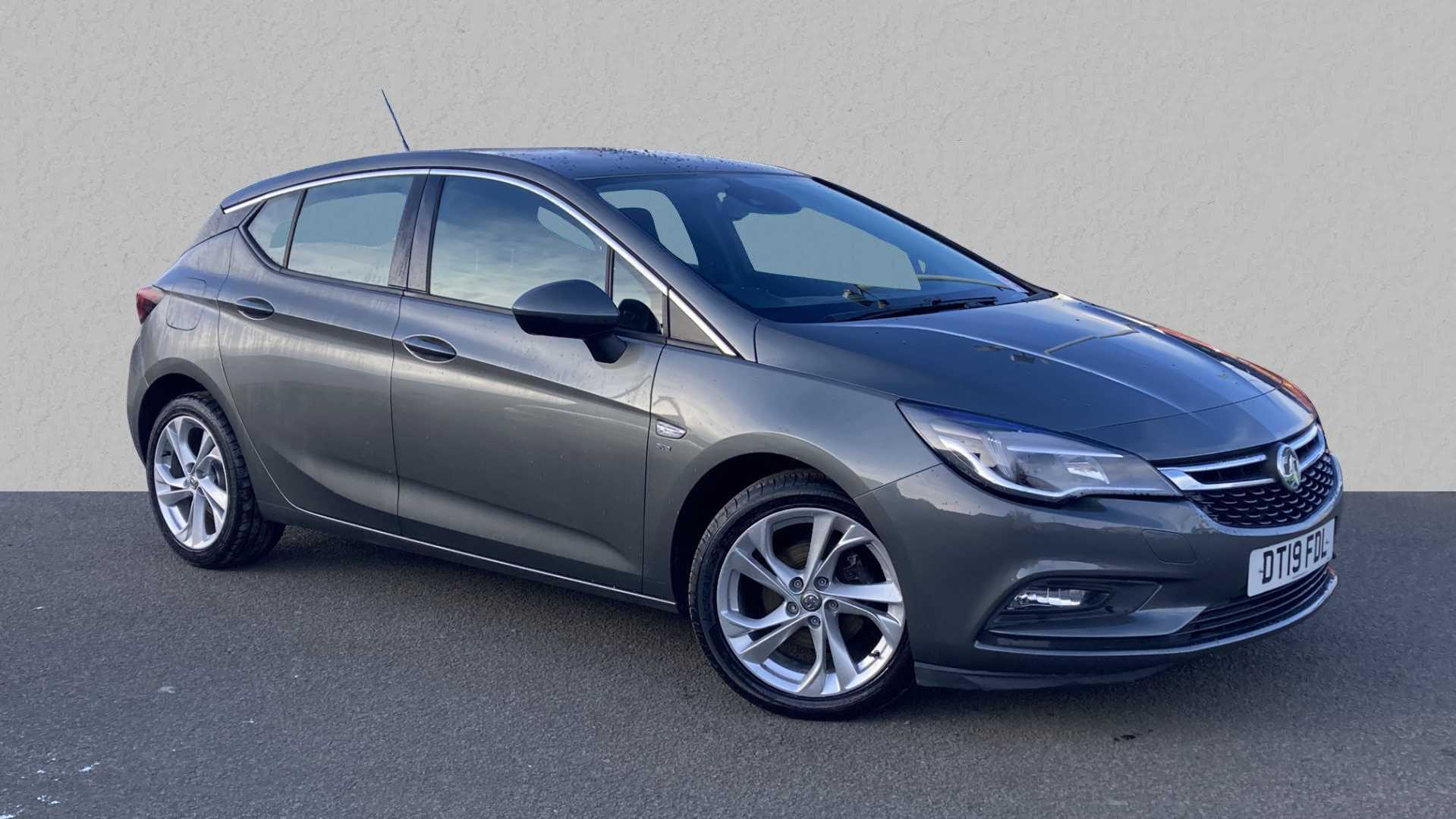 Main listing image - Vauxhall Astra