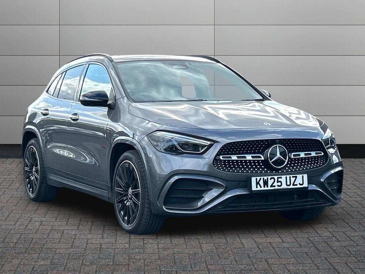 Main listing image - Mercedes-Benz GLA