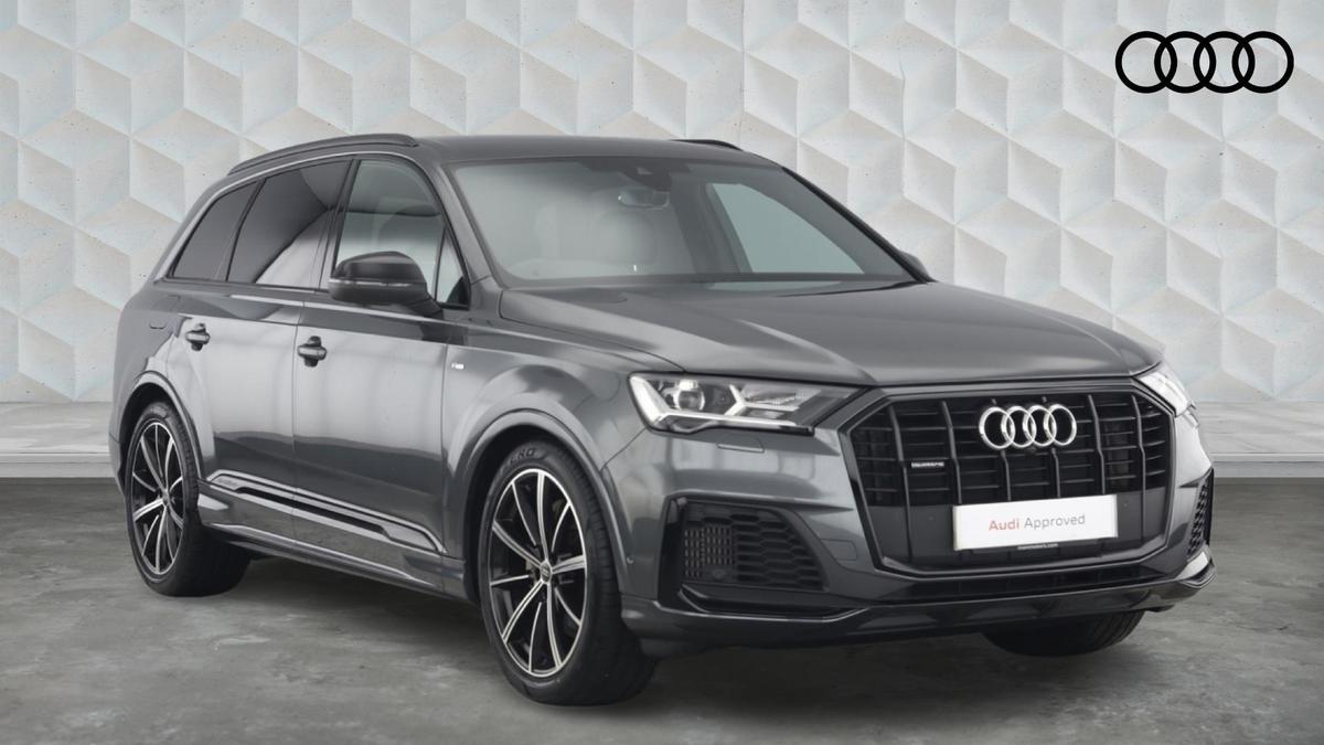 Main listing image - Audi Q7