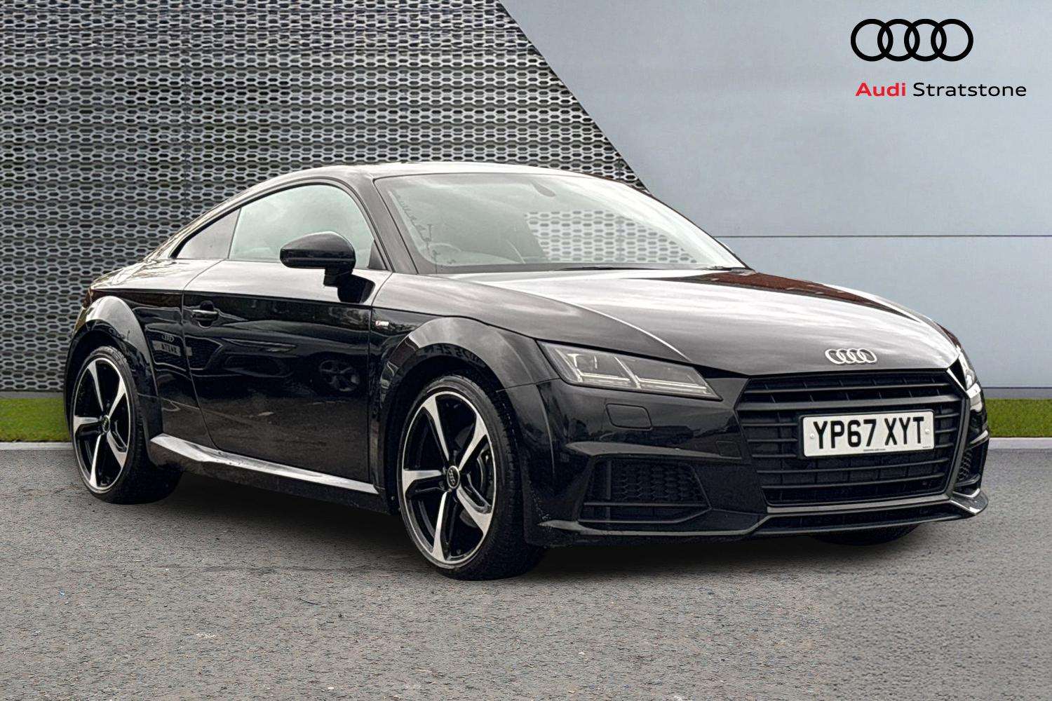 Main listing image - Audi TT