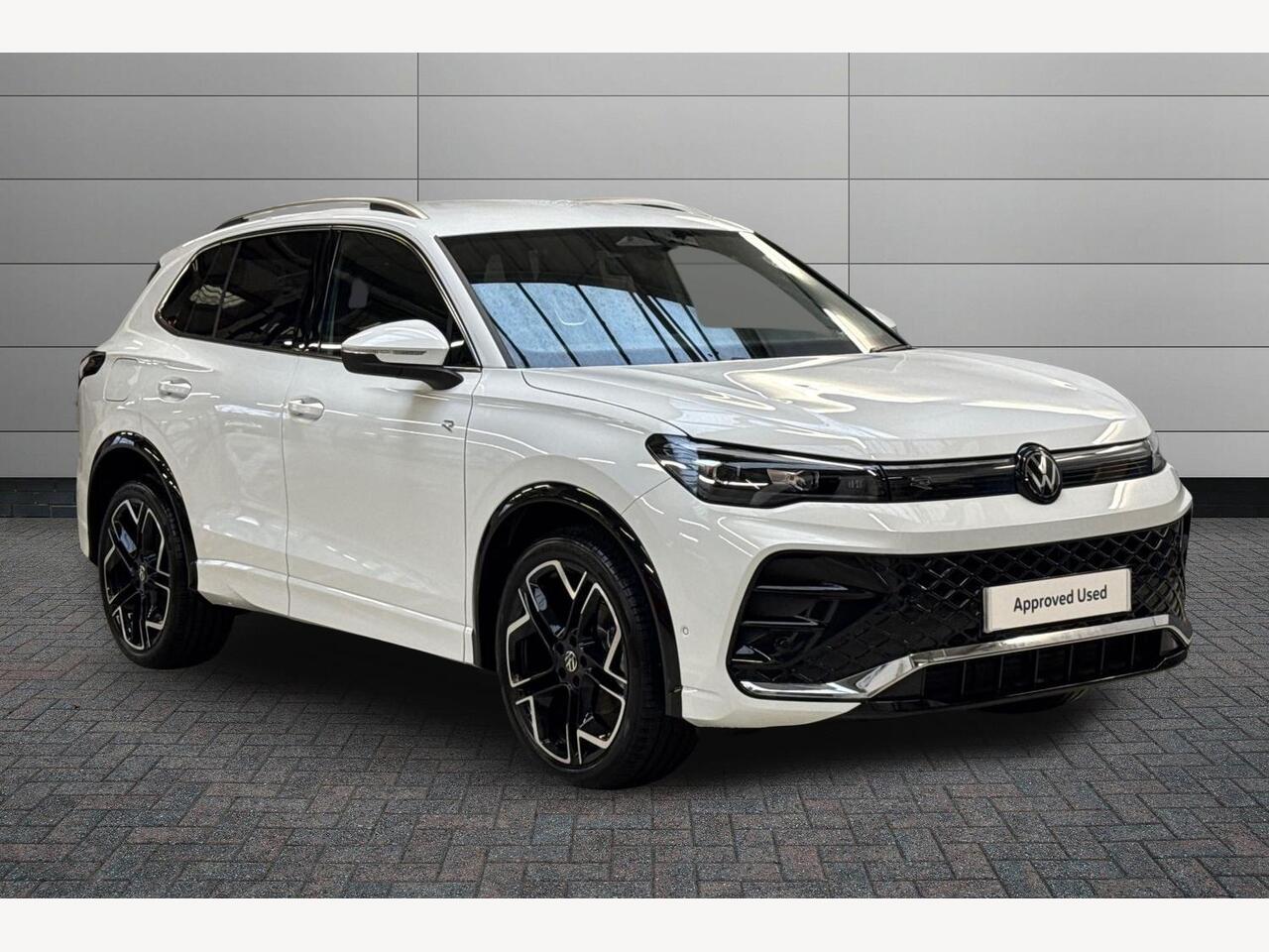 Main listing image - Volkswagen Tiguan