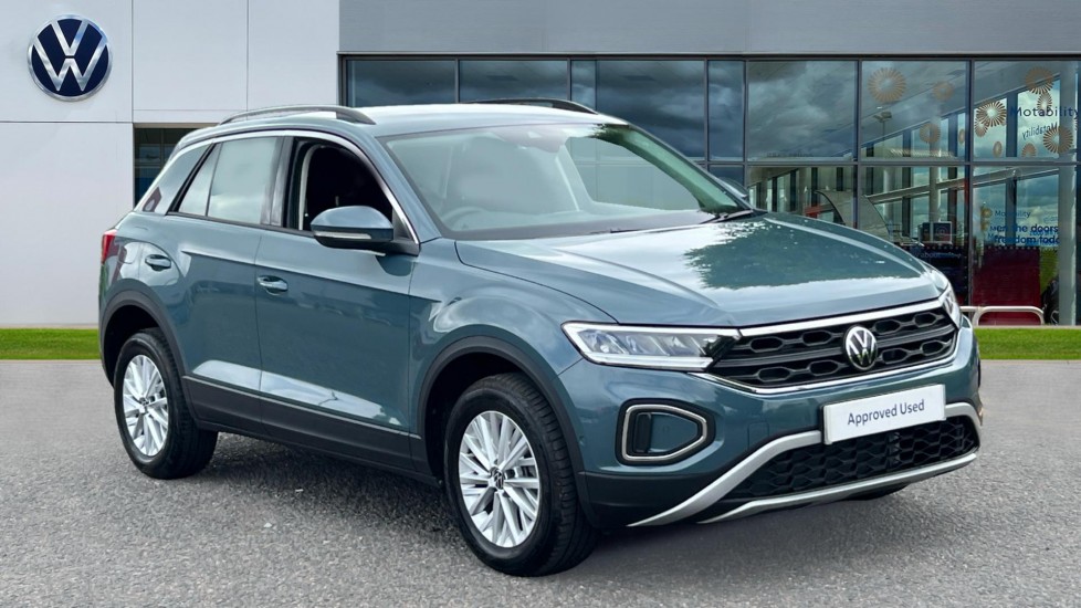Main listing image - Volkswagen T-Roc