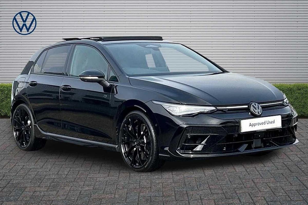 Main listing image - Volkswagen Golf