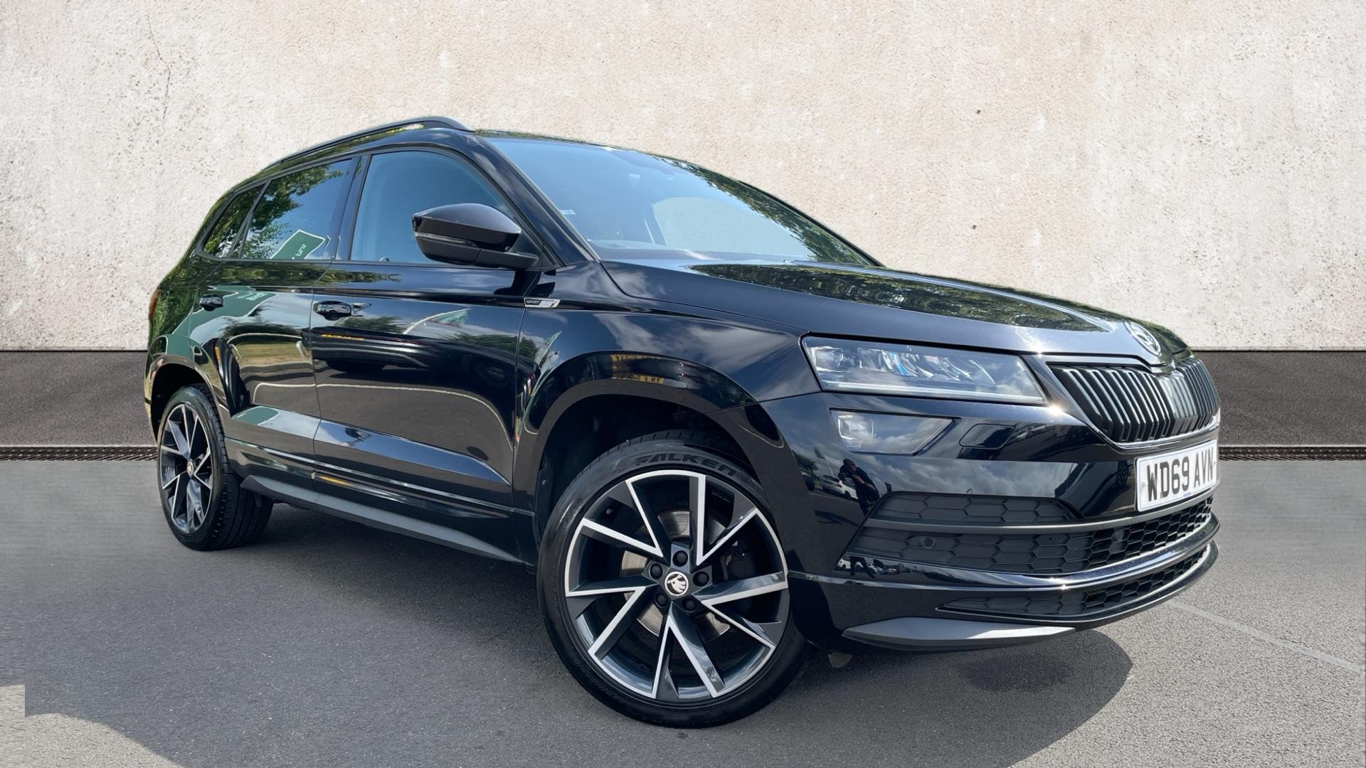 Main listing image - Skoda Karoq