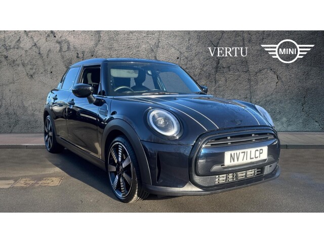 Main listing image - MINI Hatchback 5dr