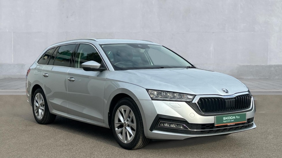 Main listing image - Skoda Octavia Estate