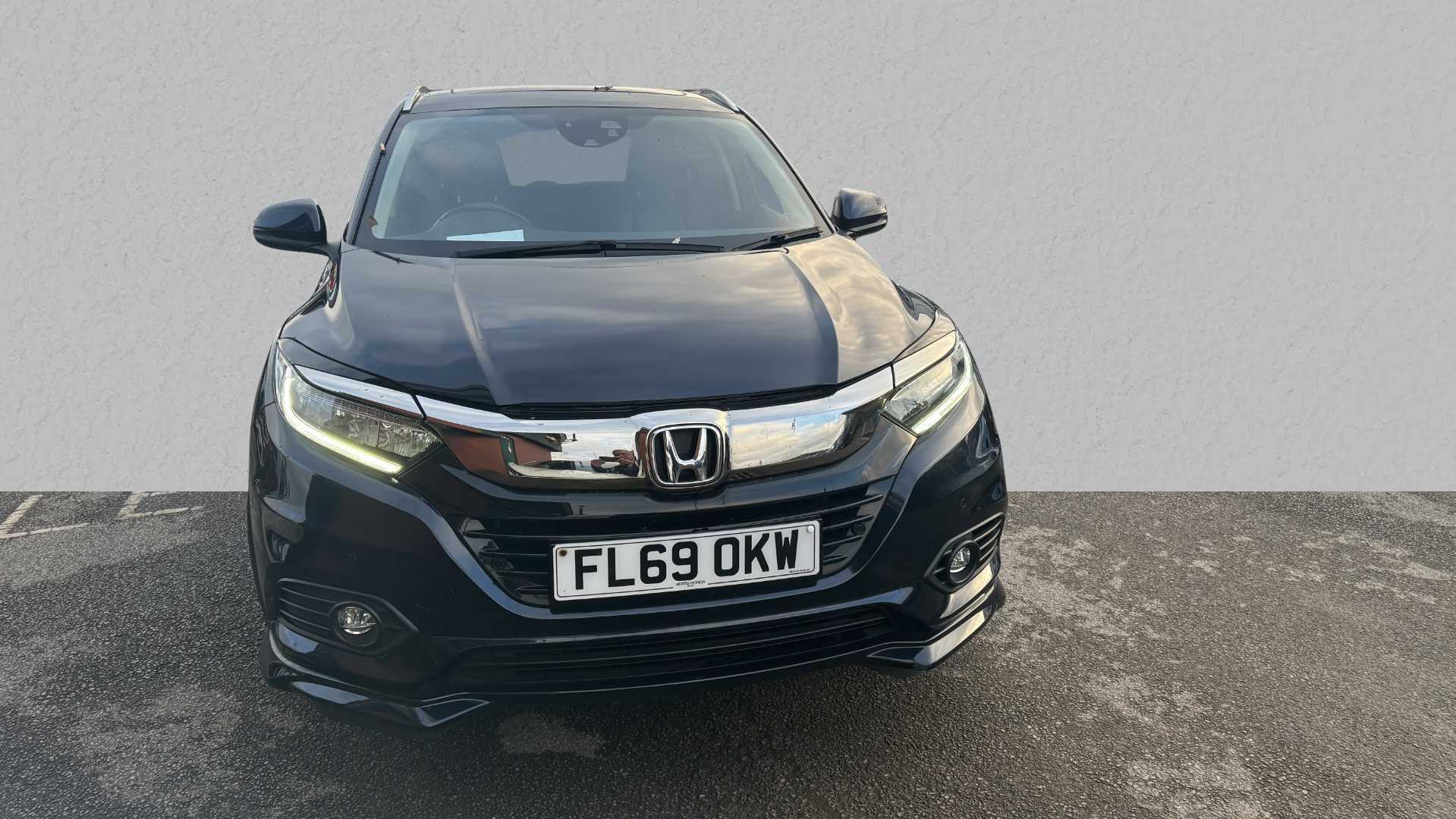 Main listing image - Honda HR-V