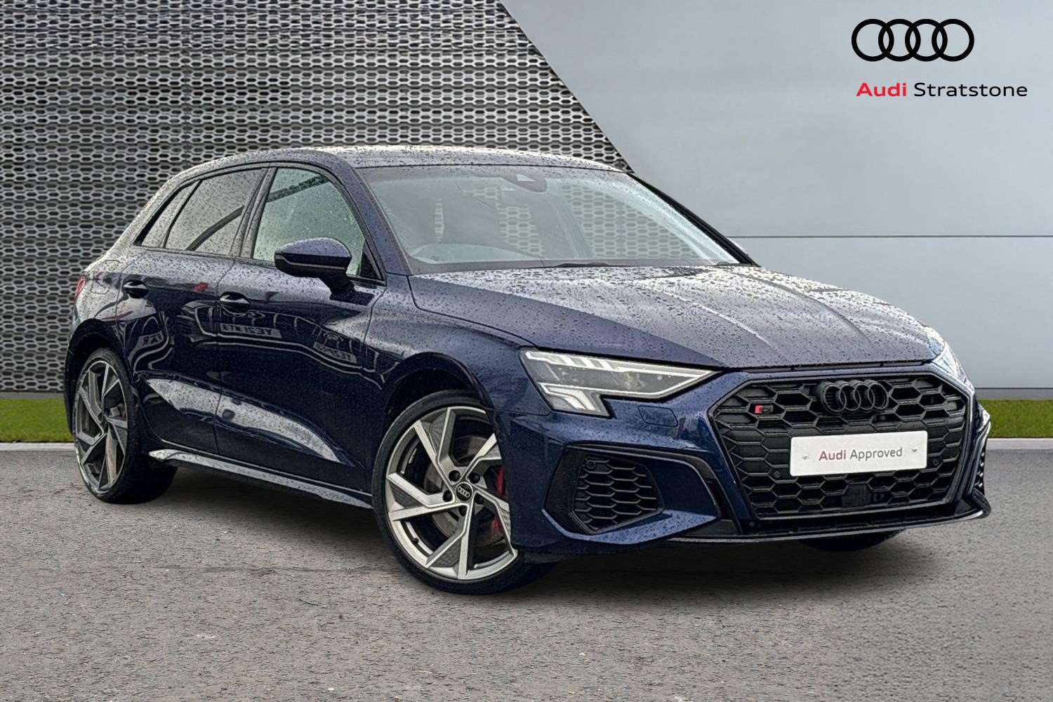 Main listing image - Audi S3