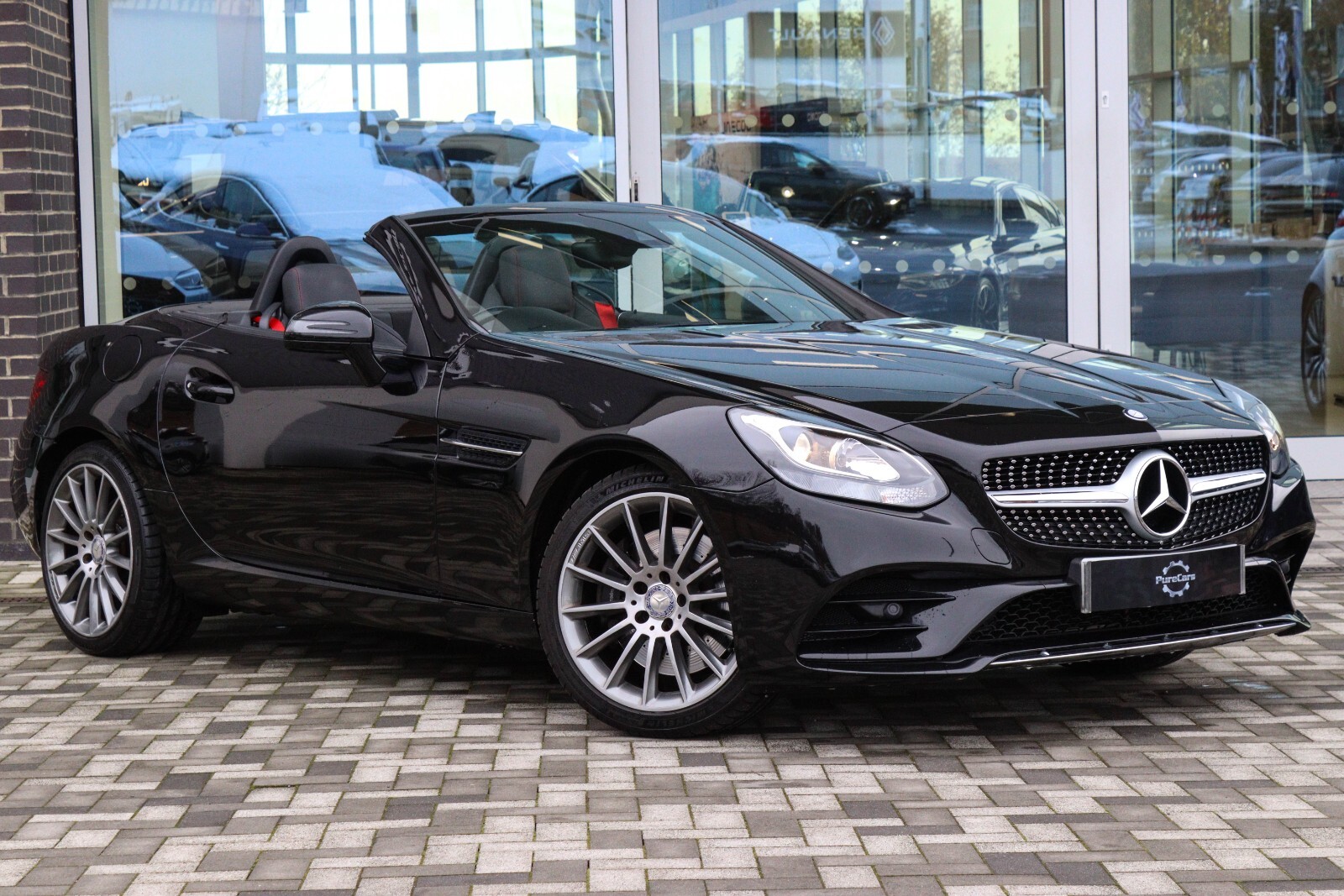 Main listing image - Mercedes-Benz SLC