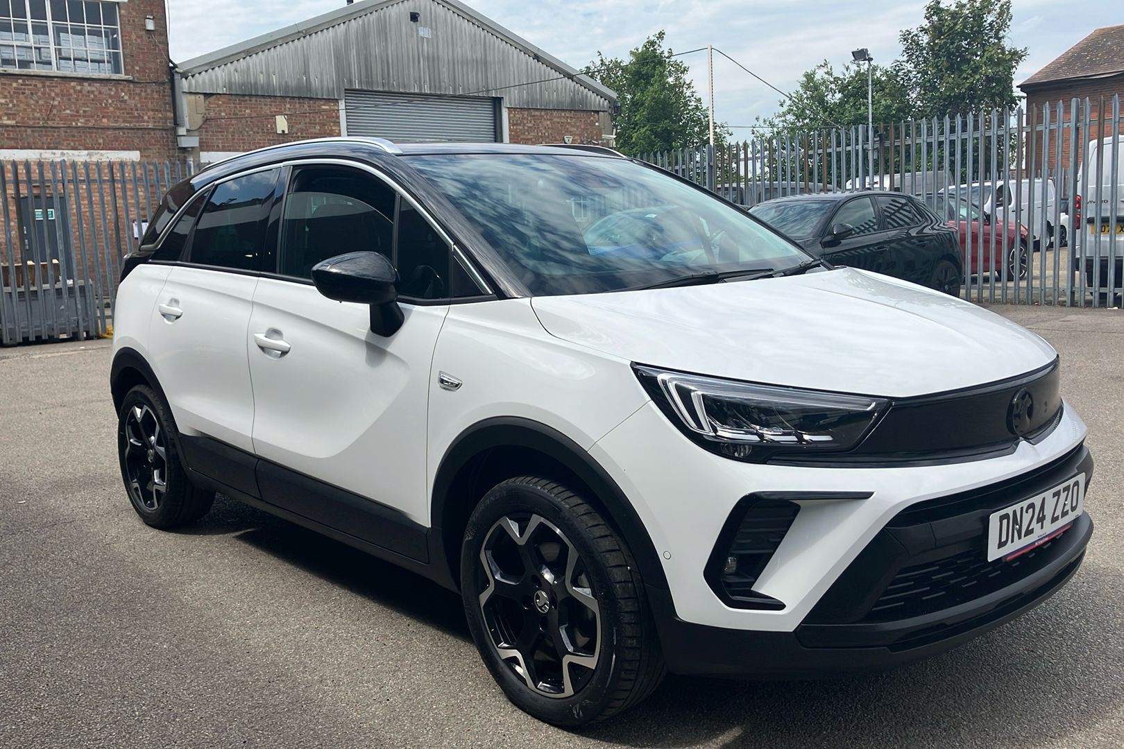 Main listing image - Vauxhall Crossland