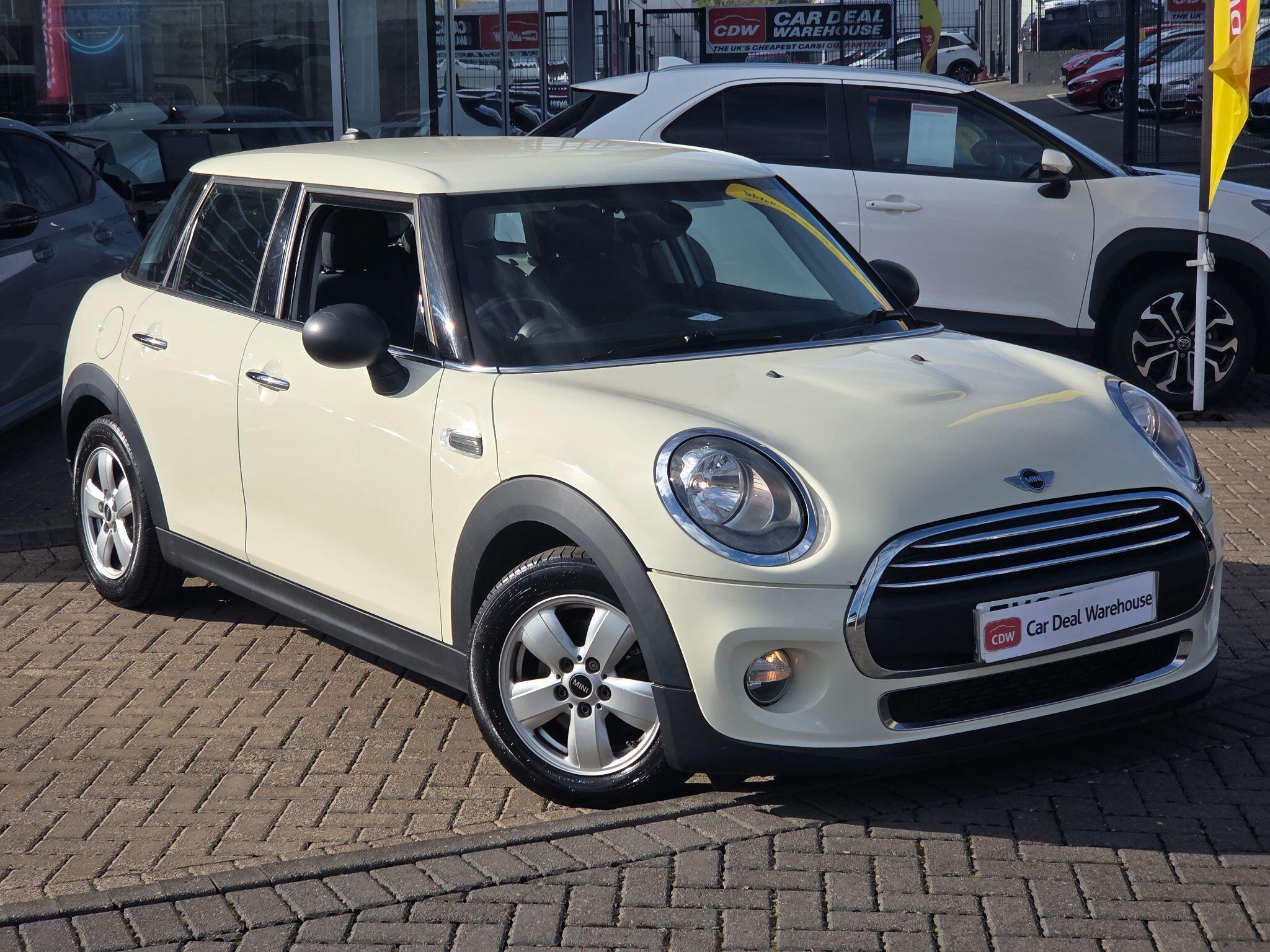 Main listing image - MINI Hatchback 5dr