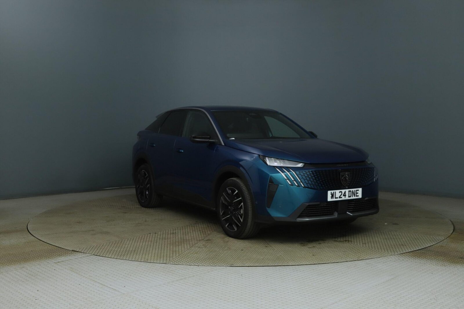 Main listing image - Peugeot 3008