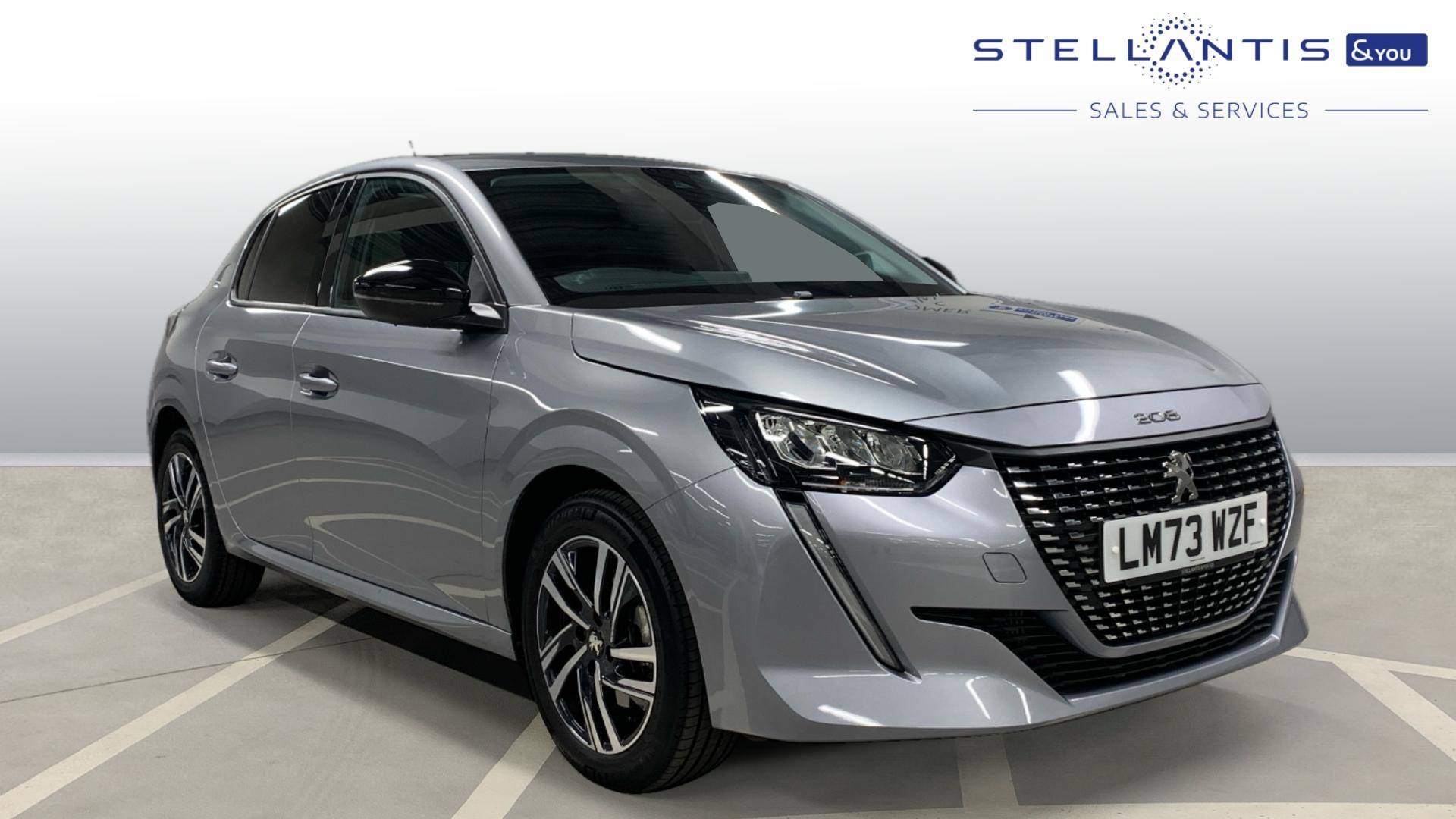 Main listing image - Peugeot 208