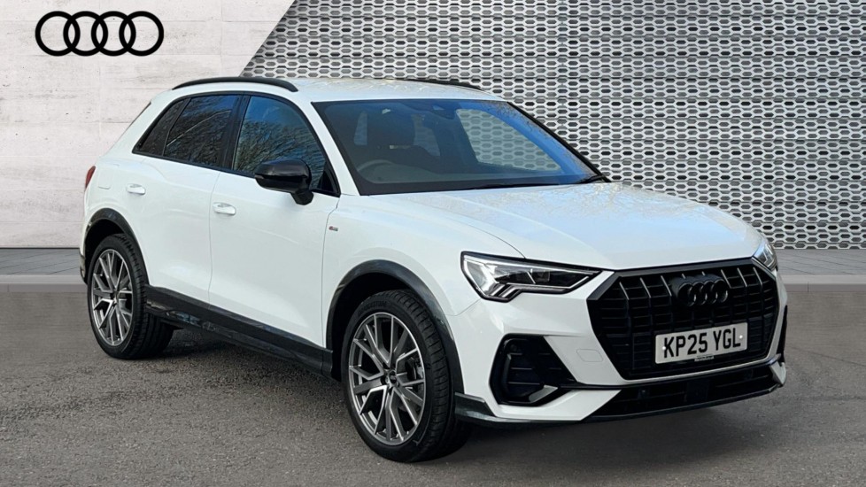 Main listing image - Audi Q3