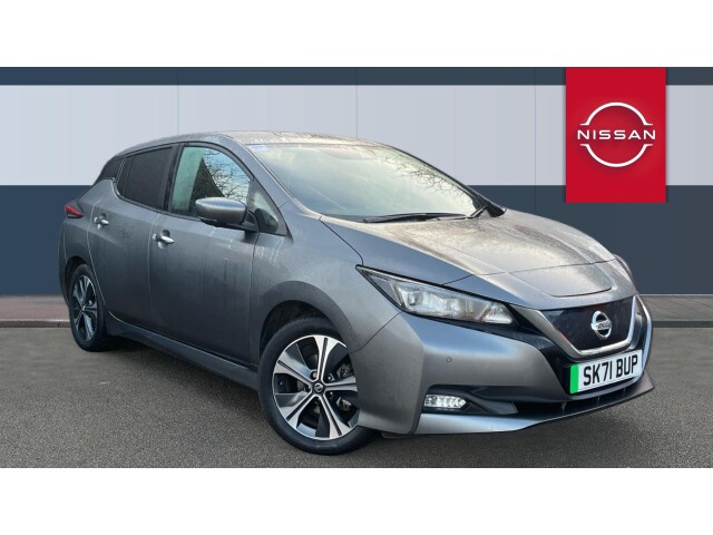 Main listing image - Nissan Leaf