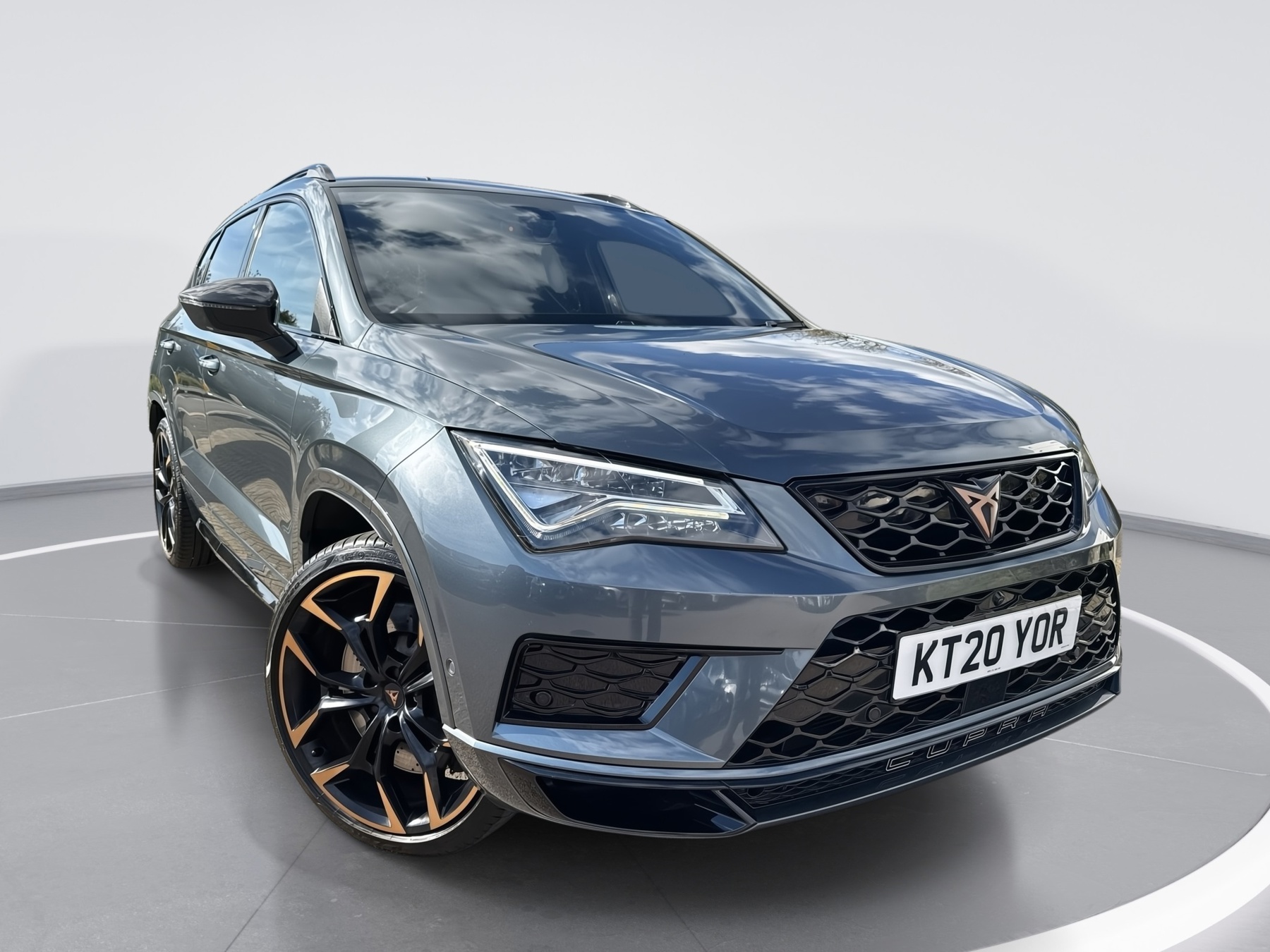 Main listing image - SEAT Cupra Ateca