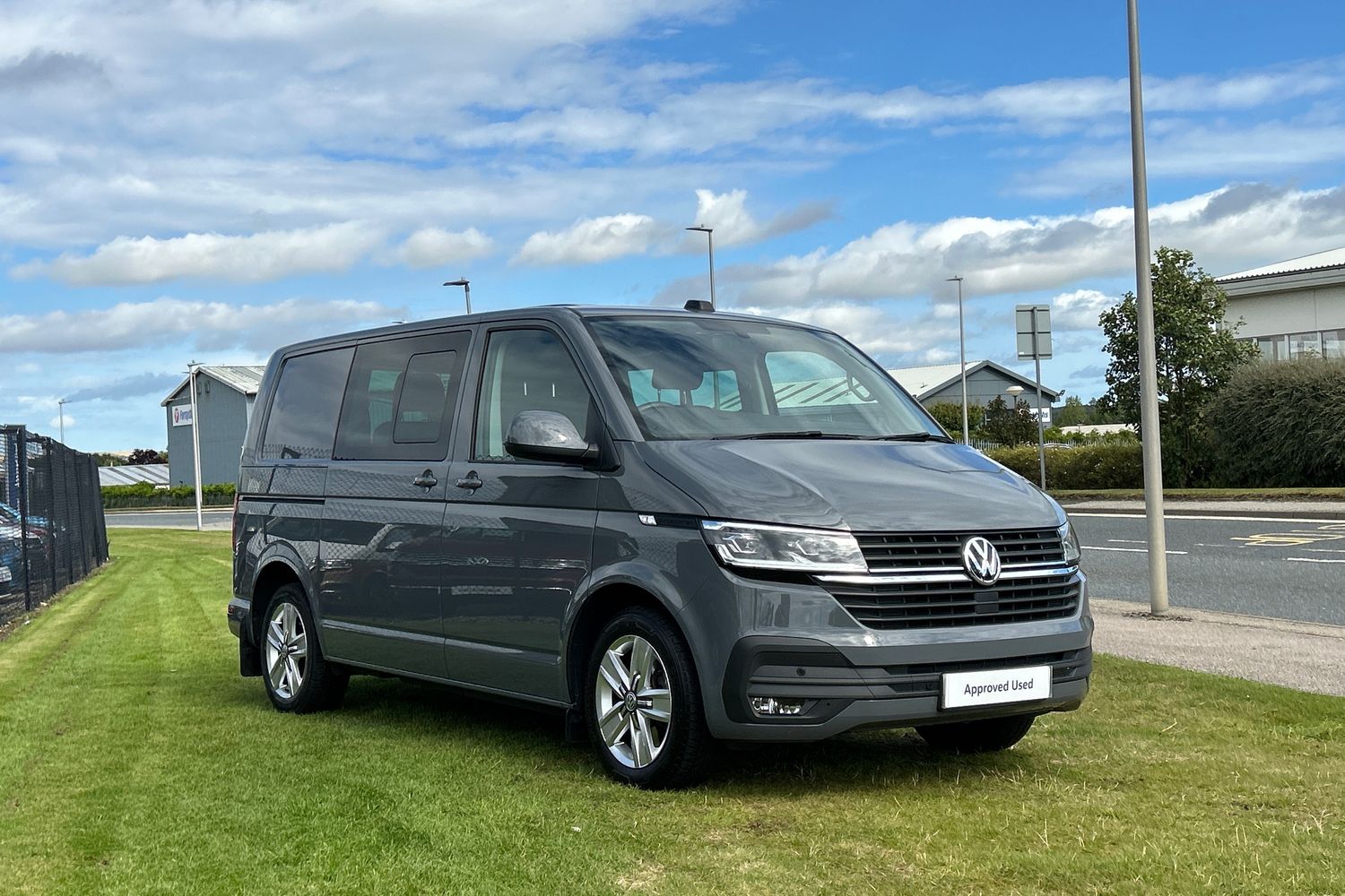 Main listing image - Volkswagen Transporter