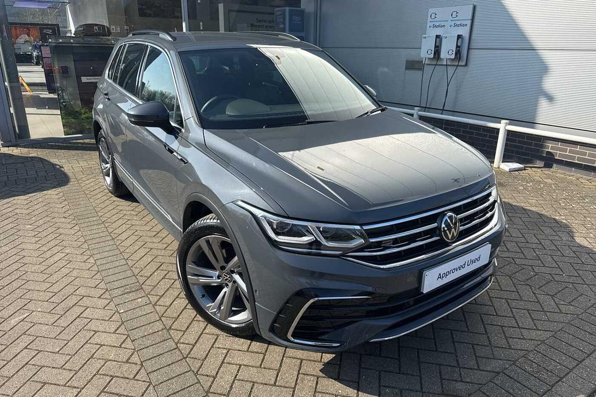 Main listing image - Volkswagen Tiguan