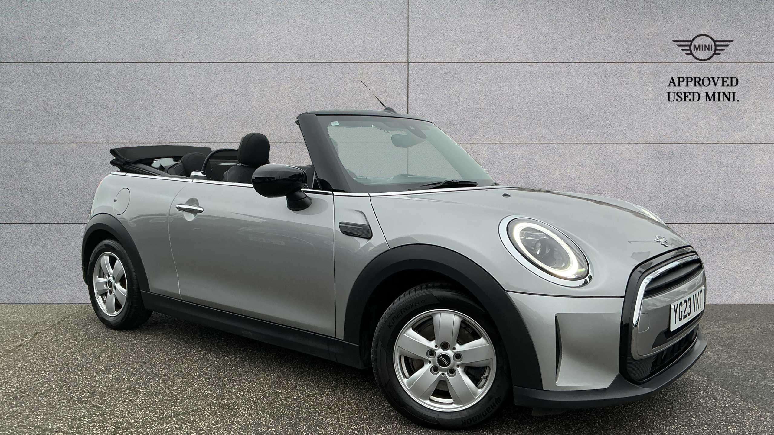 Main listing image - MINI Convertible