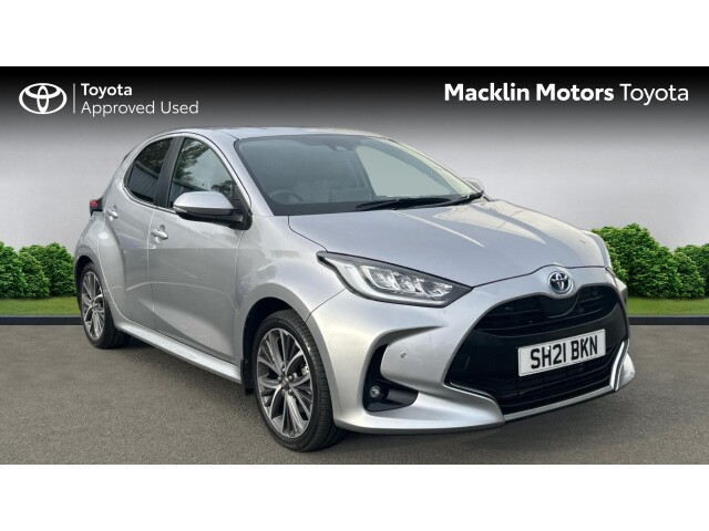 Main listing image - Toyota Yaris