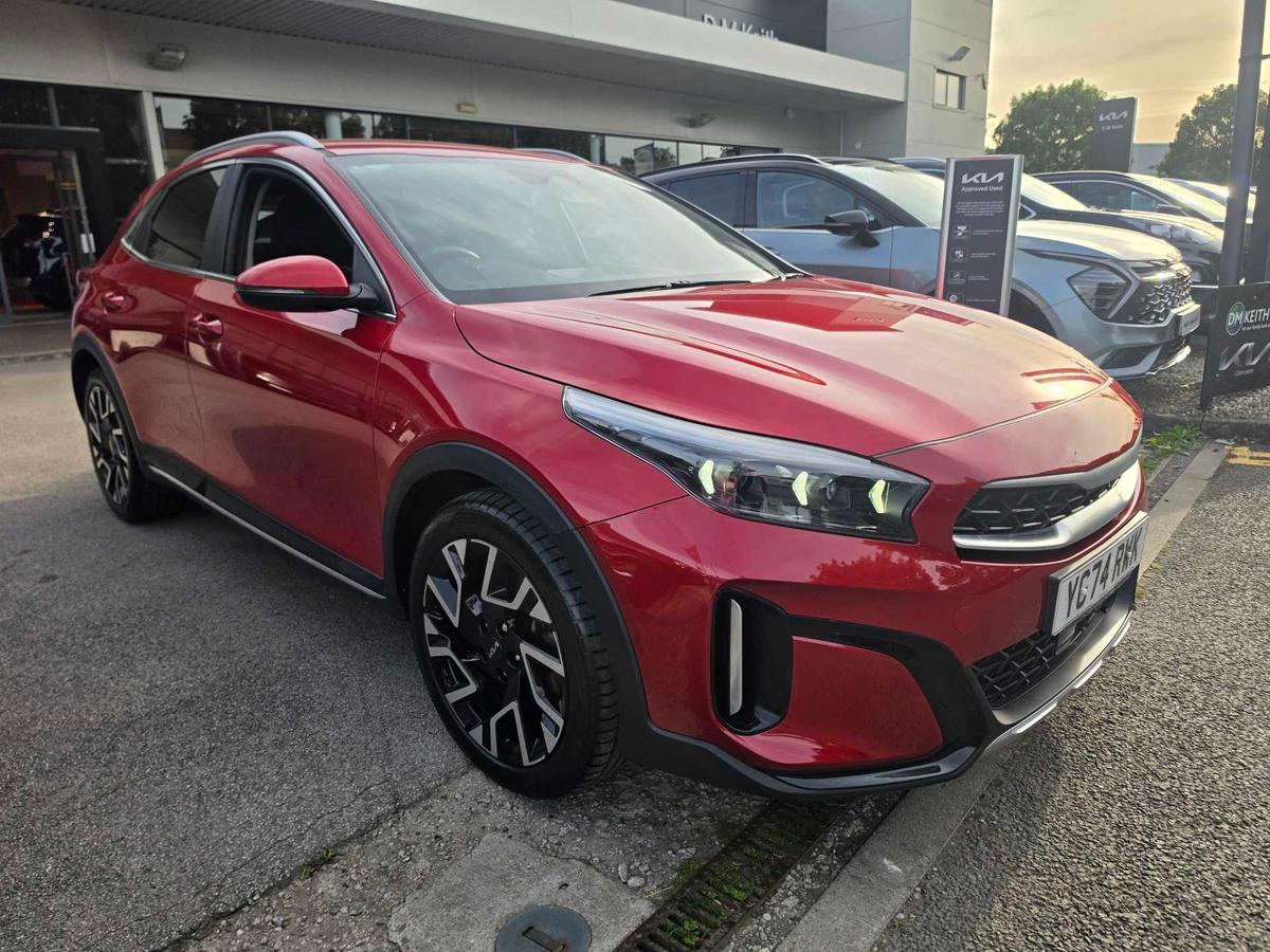 Main listing image - Kia XCeed