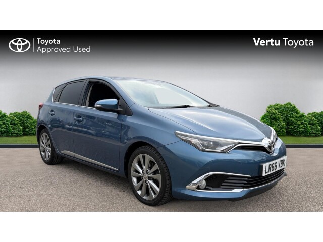Main listing image - Toyota Auris