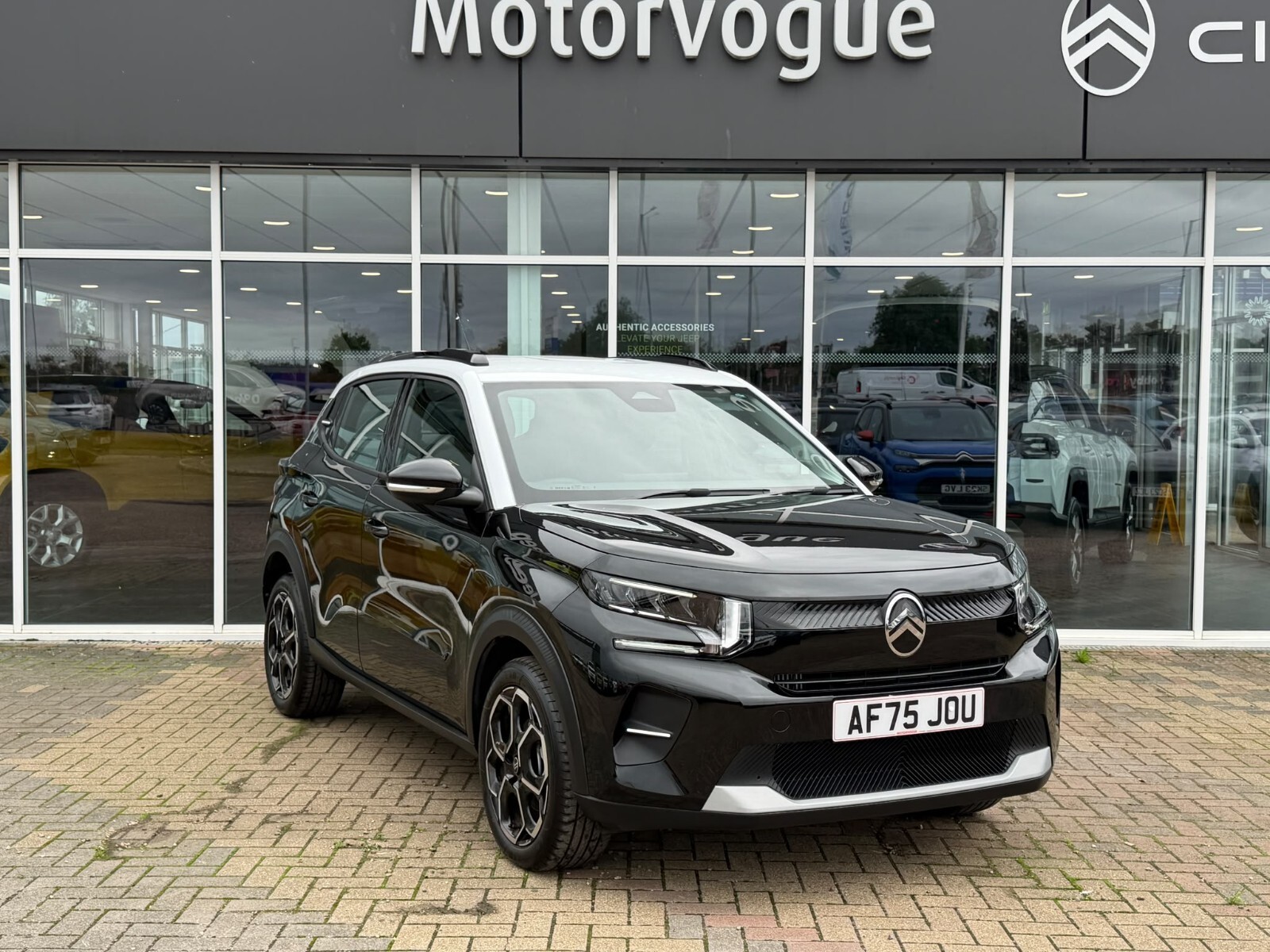 Main listing image - Citroen C3