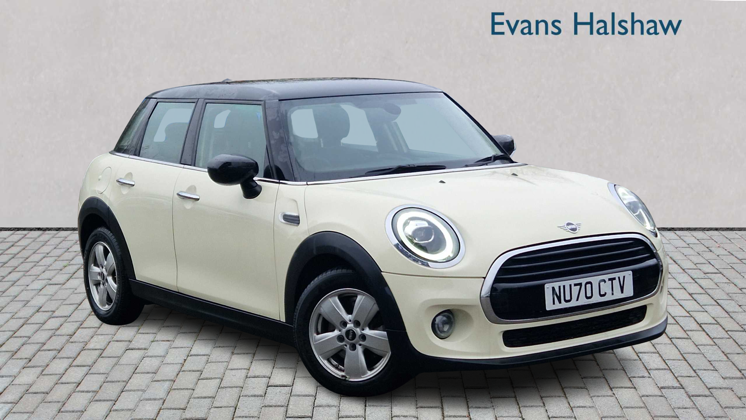 Main listing image - MINI Hatchback 5dr