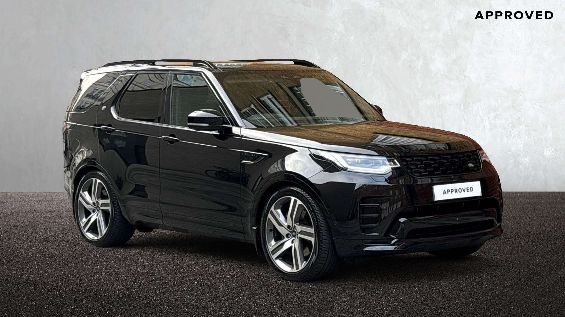 Main listing image - Land Rover Discovery