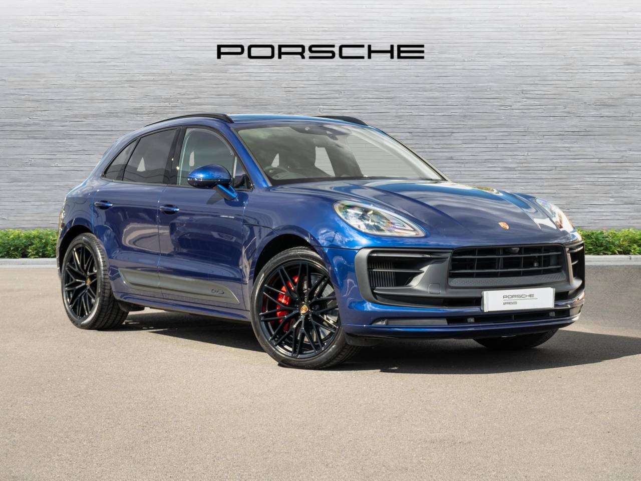 Main listing image - Porsche Macan