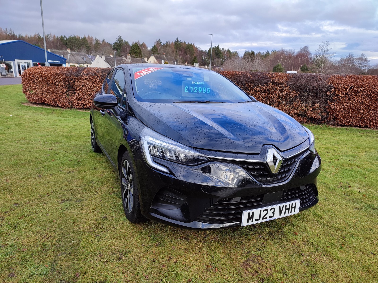 Main listing image - Renault Clio