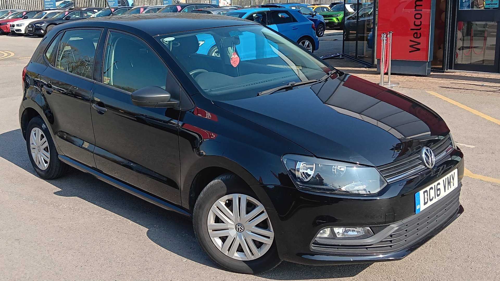 Main listing image - Volkswagen Polo