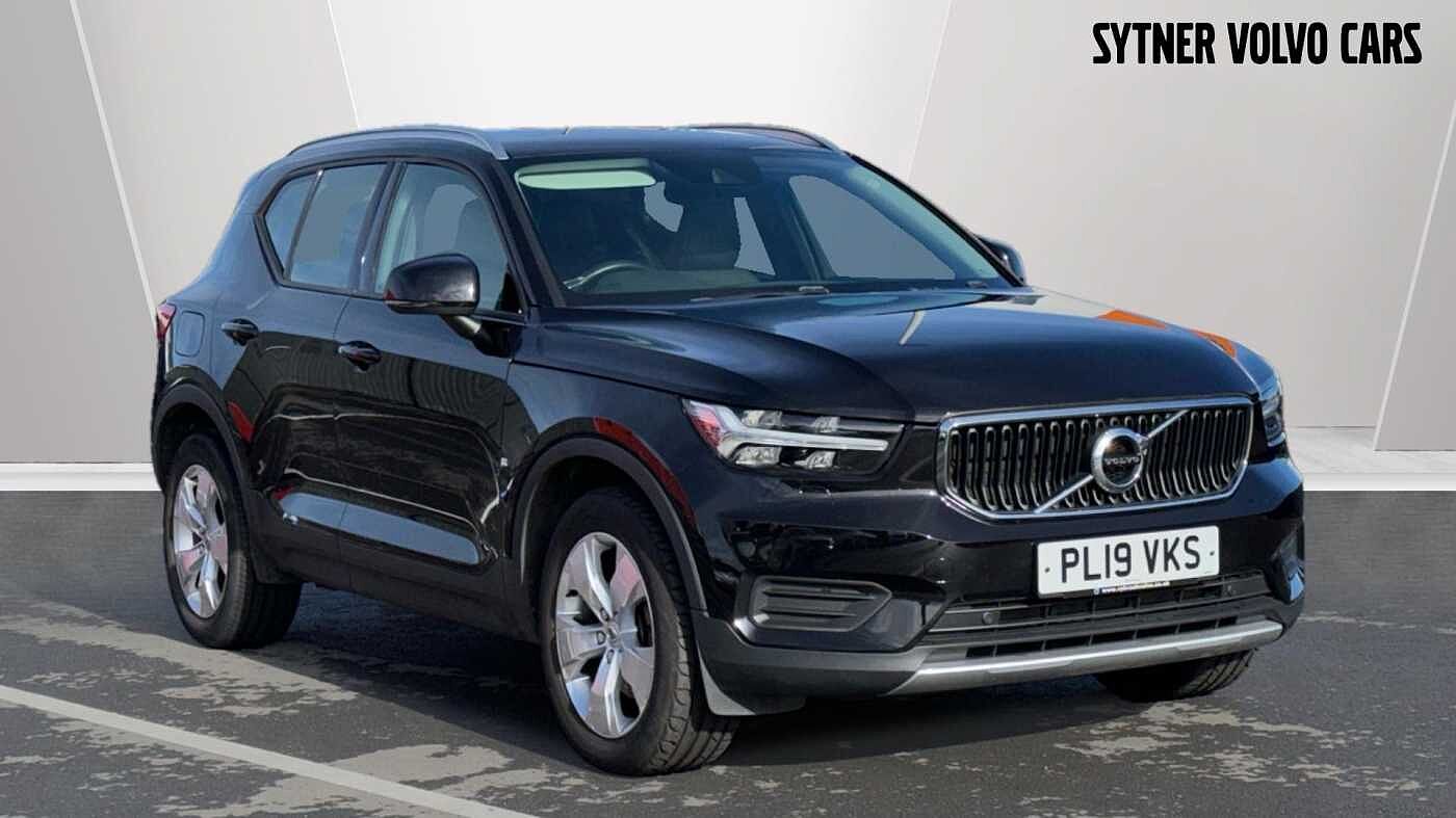 Main listing image - Volvo XC40