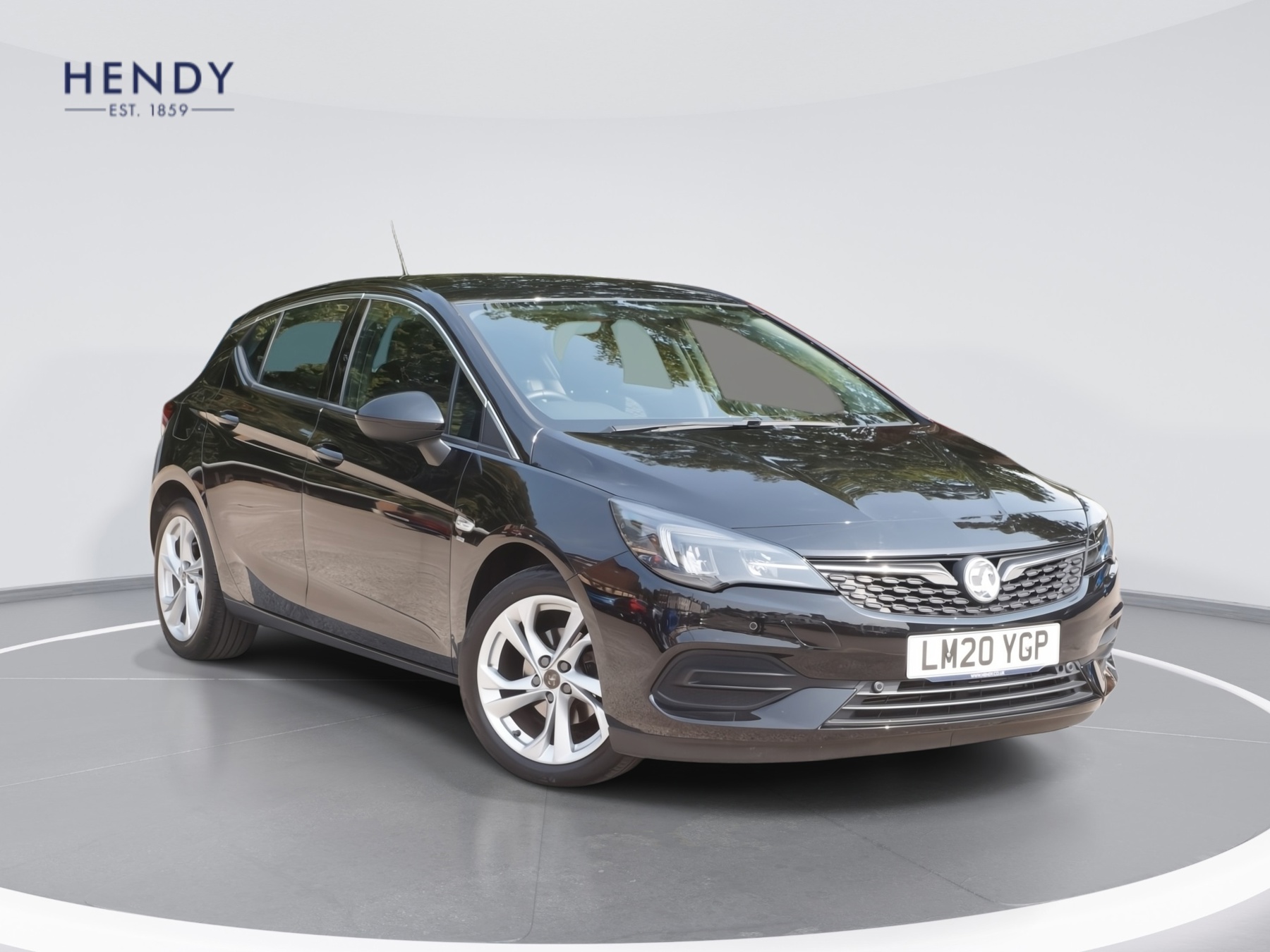 Main listing image - Vauxhall Astra