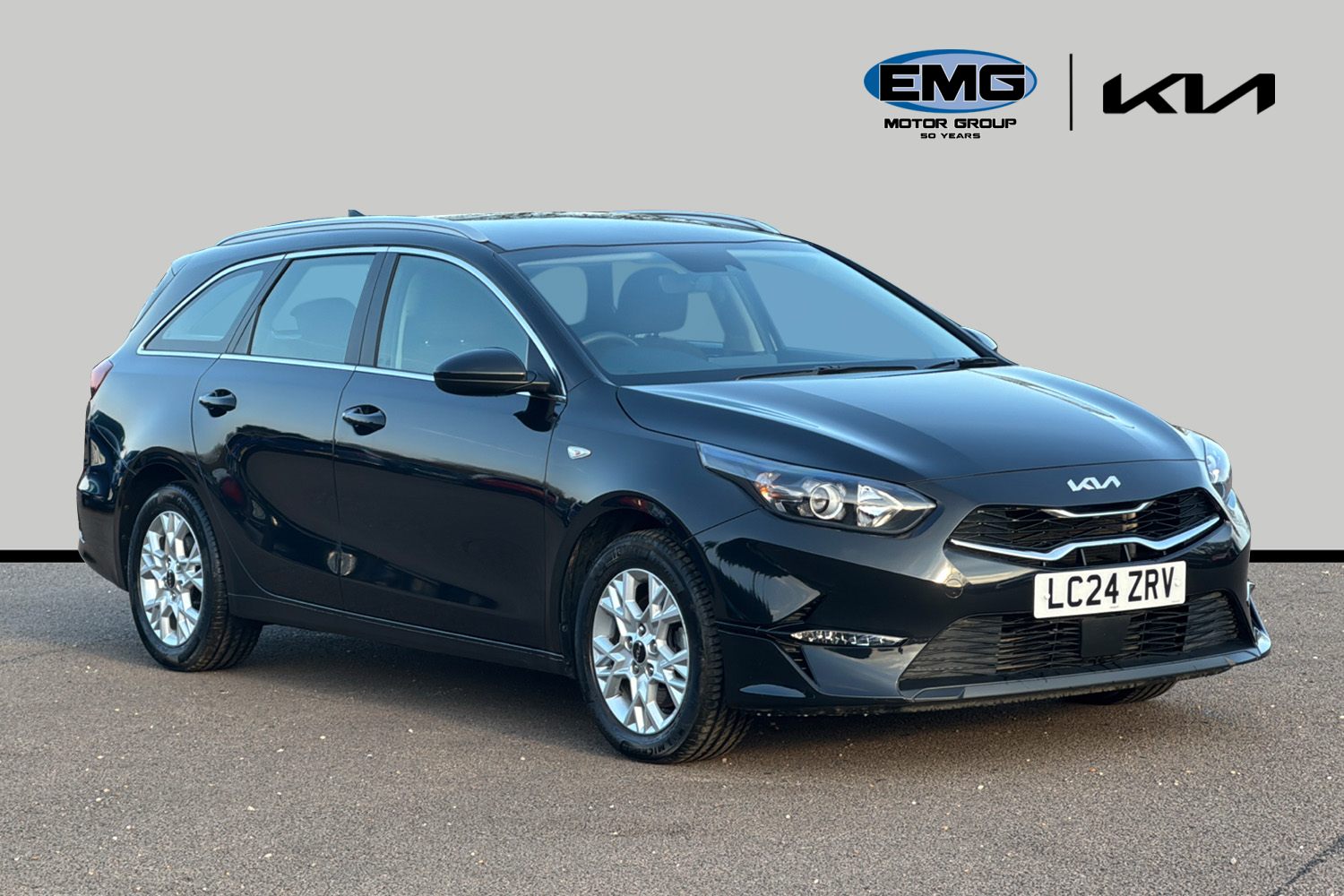 Main listing image - Kia Ceed SW