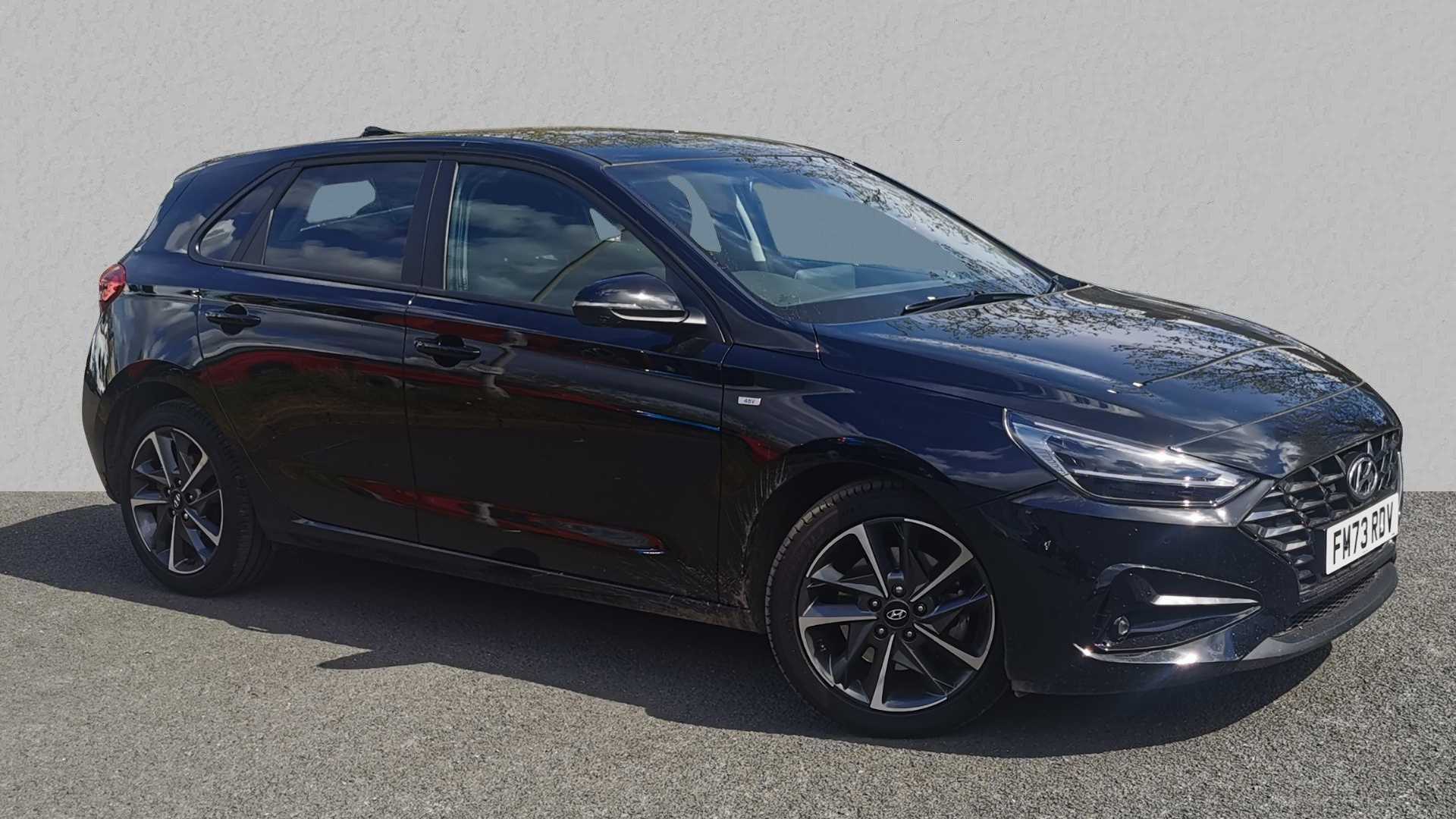 Main listing image - Hyundai i30