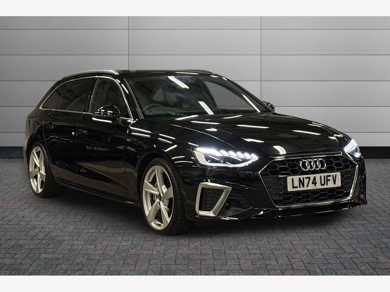 Main listing image - Audi A4 Avant