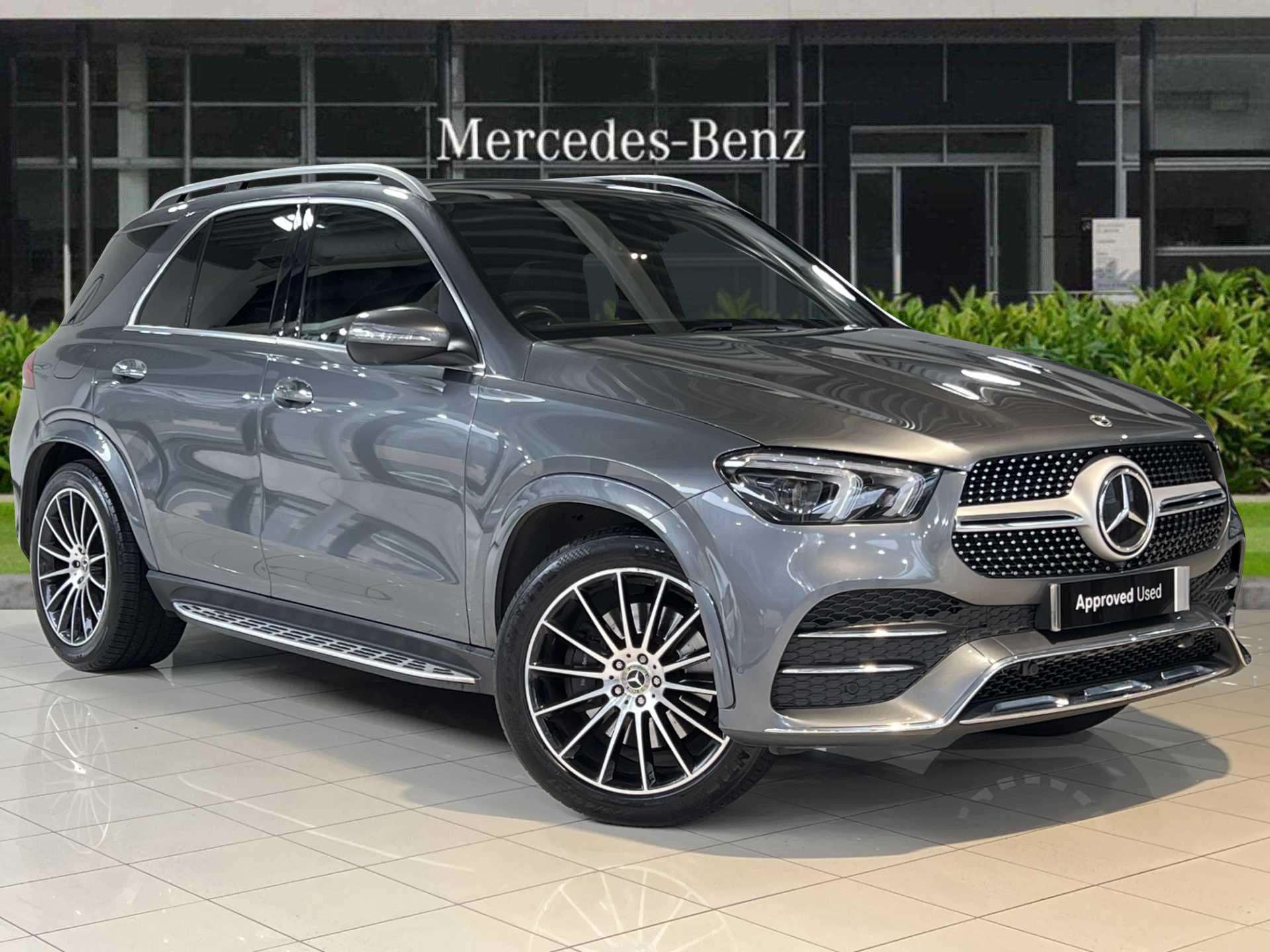Main listing image - Mercedes-Benz GLE
