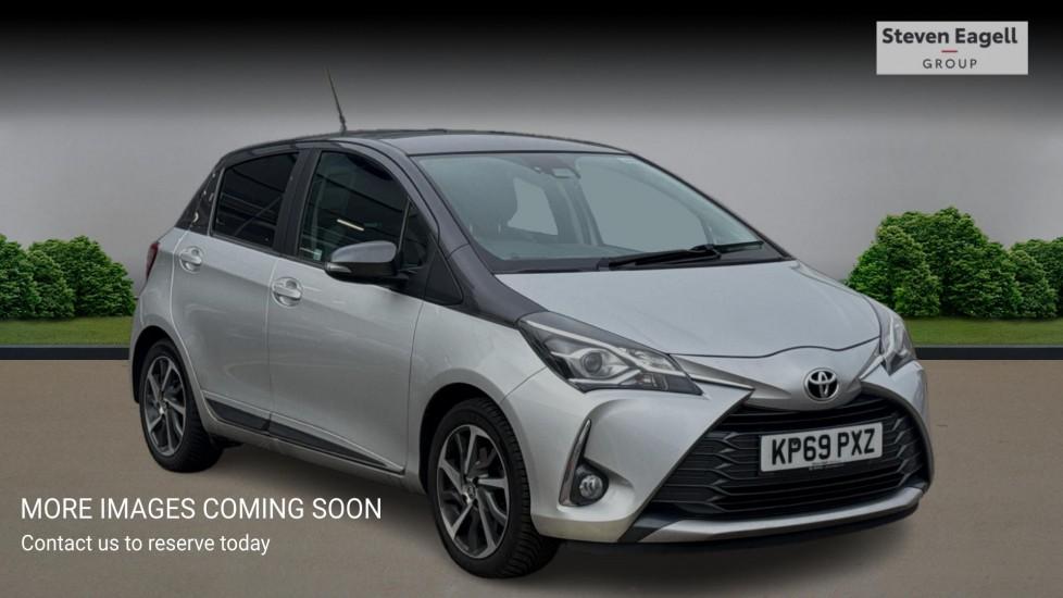 Main listing image - Toyota Yaris