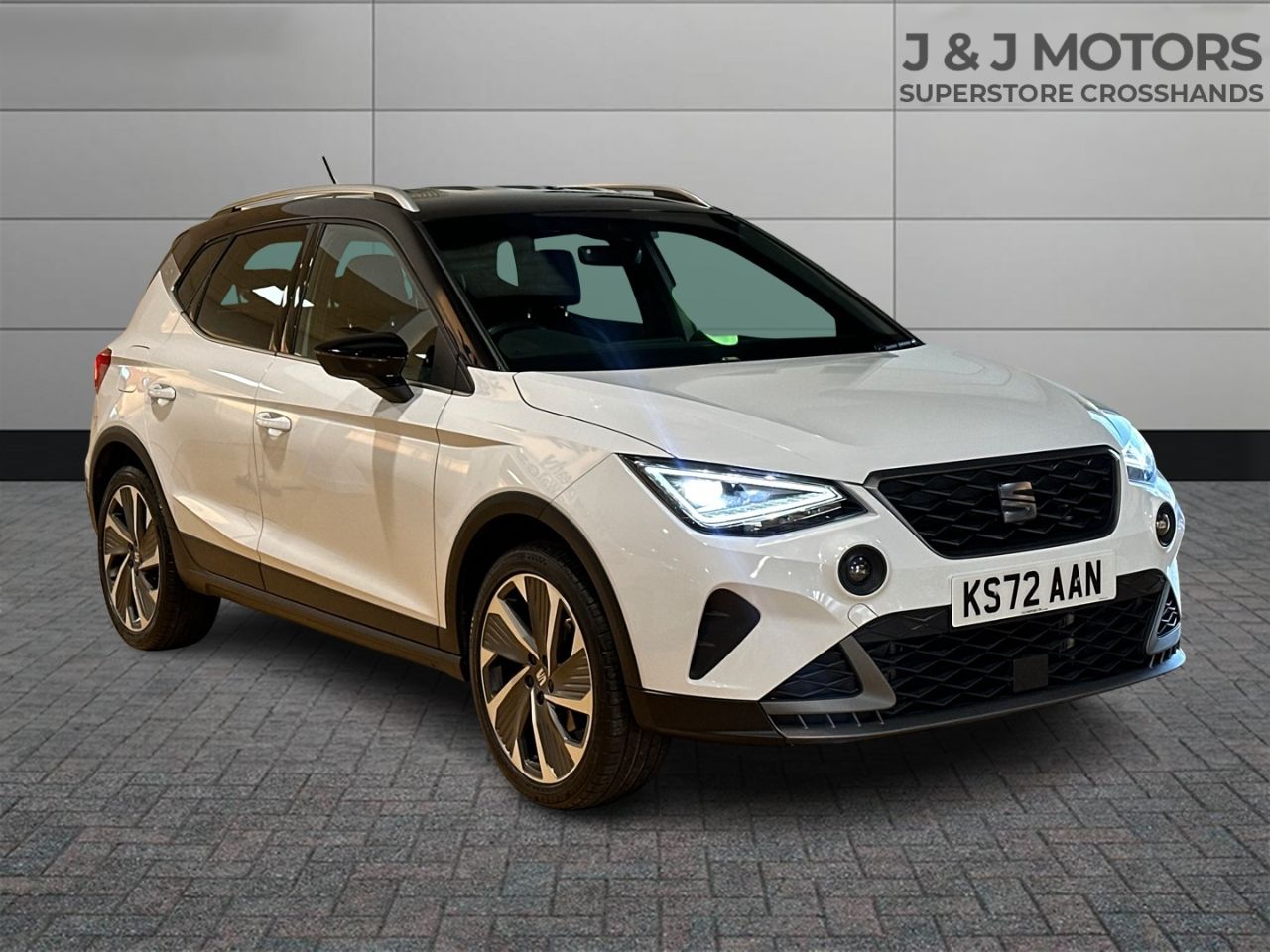 Main listing image - SEAT Arona