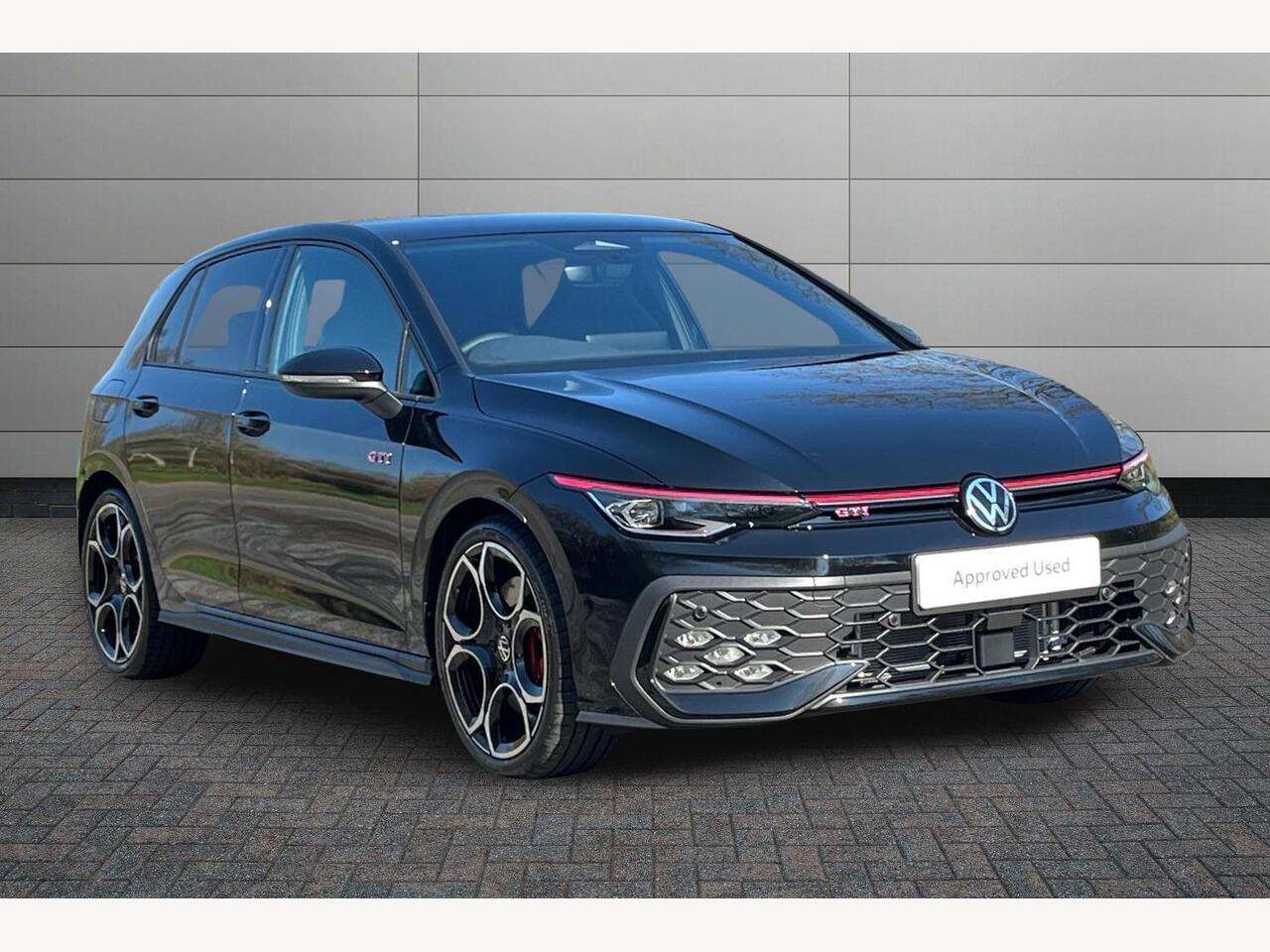 Main listing image - Volkswagen Golf