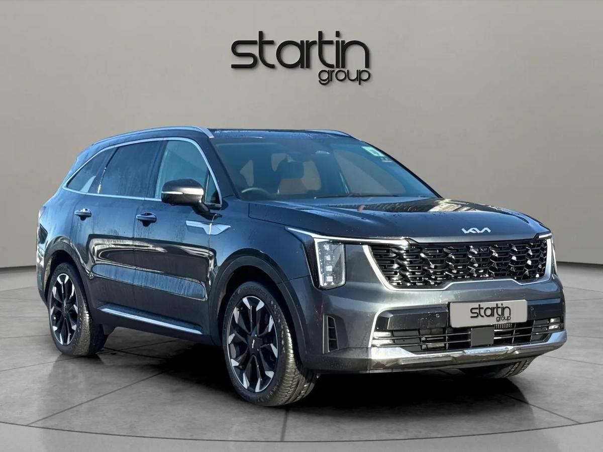 Main listing image - Kia Sorento