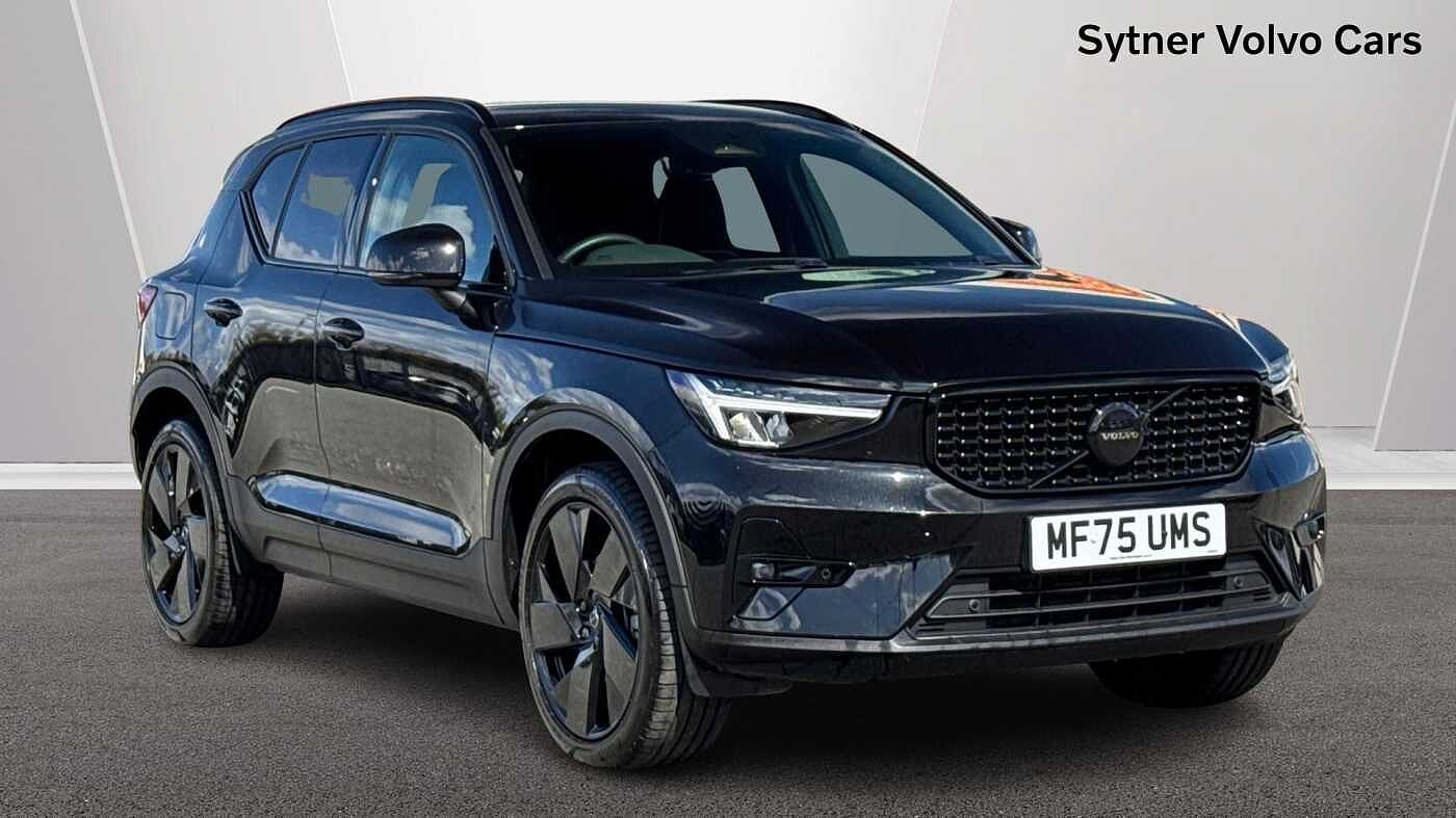 Main listing image - Volvo XC40
