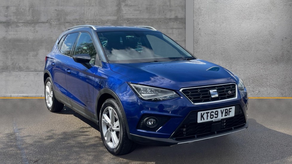 Main listing image - SEAT Arona